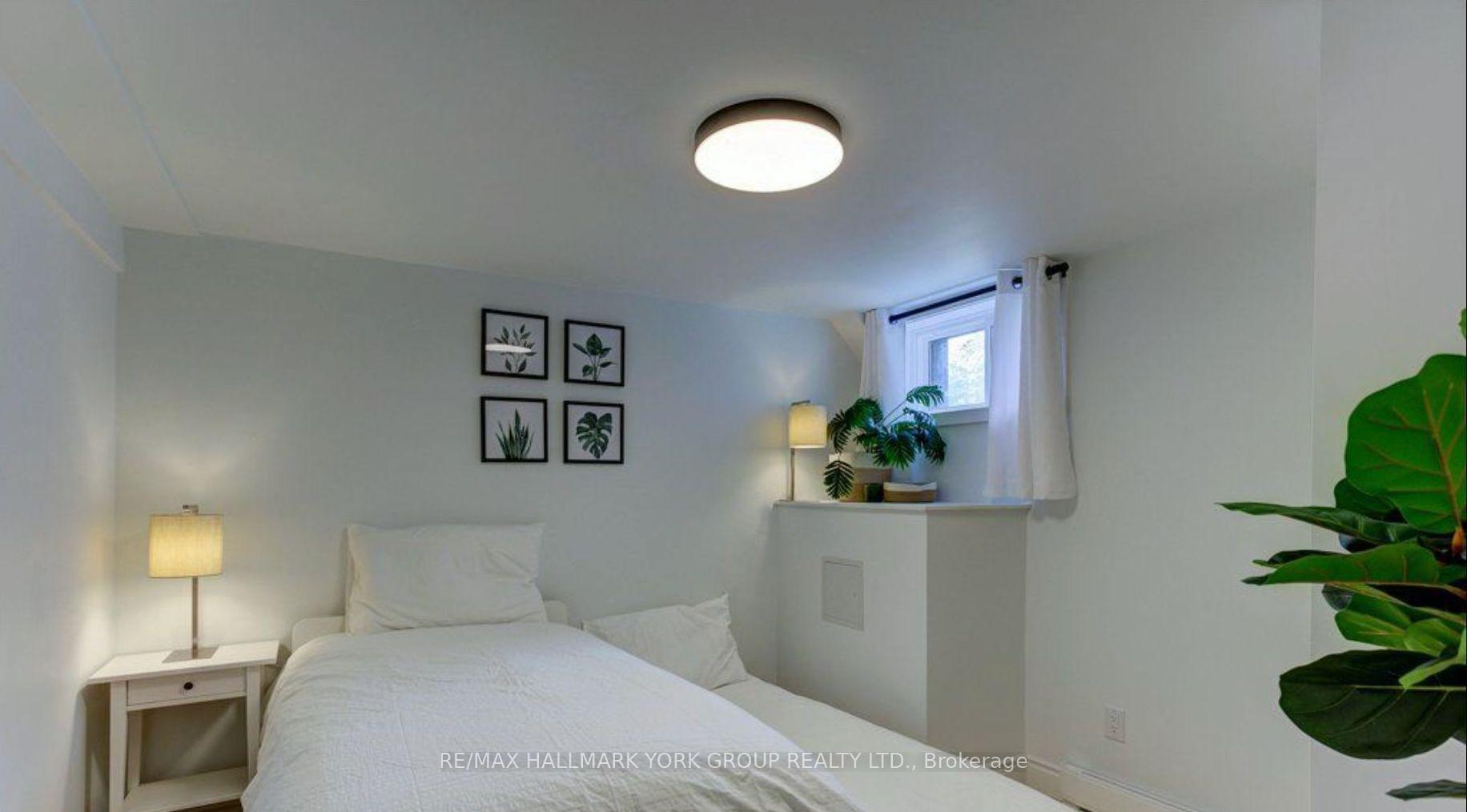 Photo 6 of Unit Lower, 40 Sophia Street W, Barrie, Queen's Park — HOMEH
