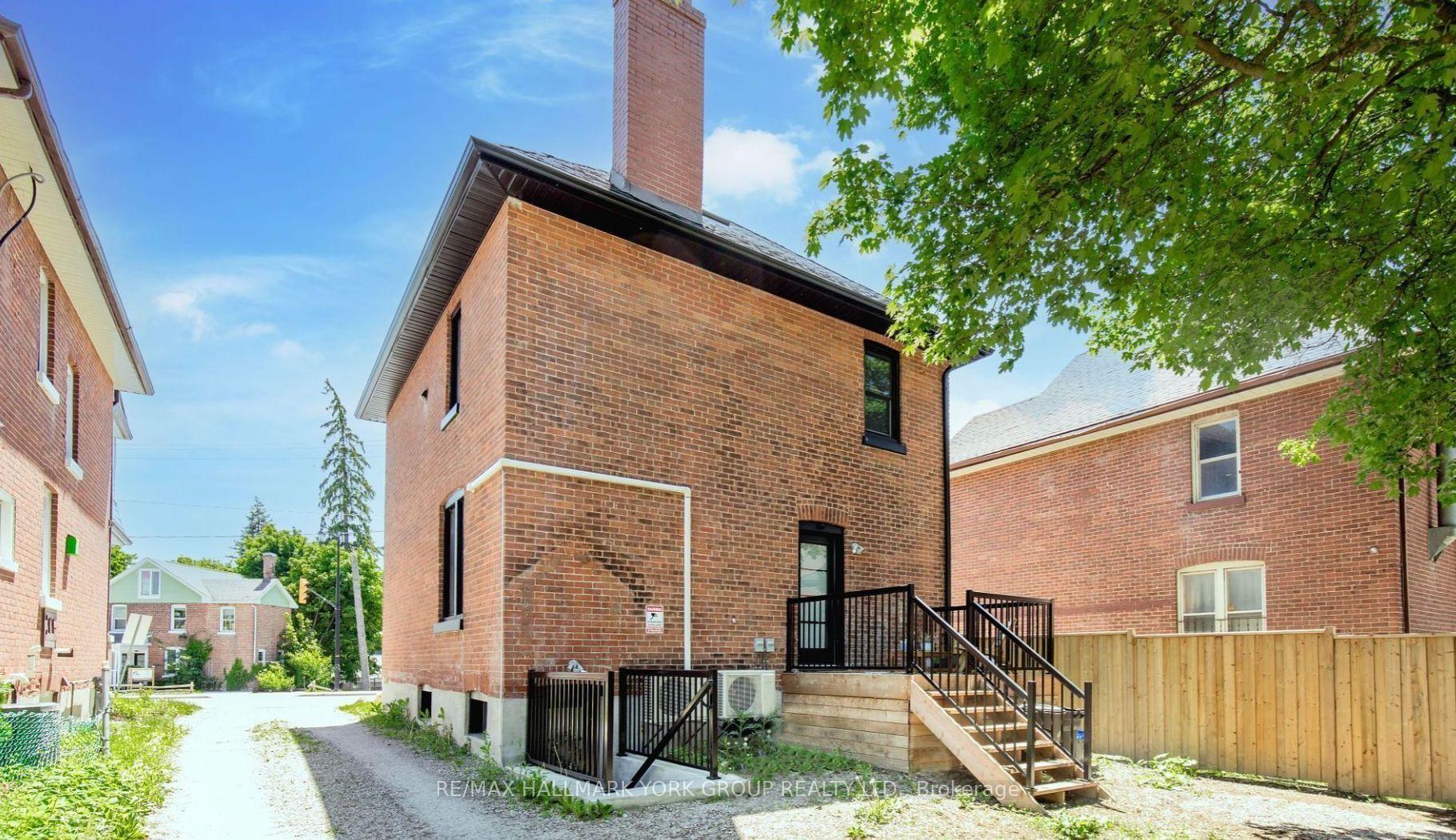 Photo 8 of Unit Lower, 40 Sophia Street W, Barrie, Queen's Park — HOMEH