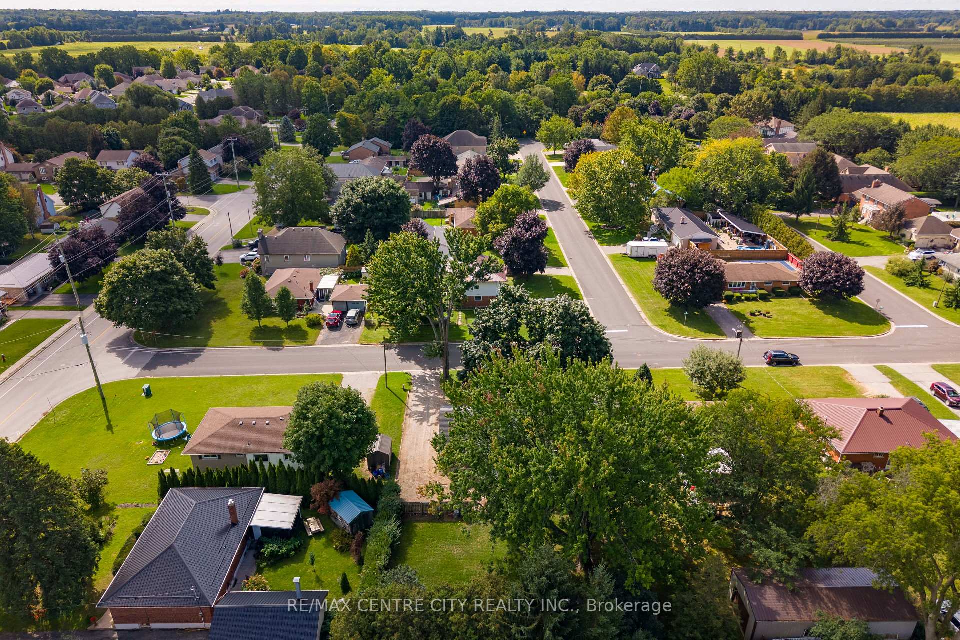 Photo 18 of 11 Marchant Street, Aylmer — HOMEH