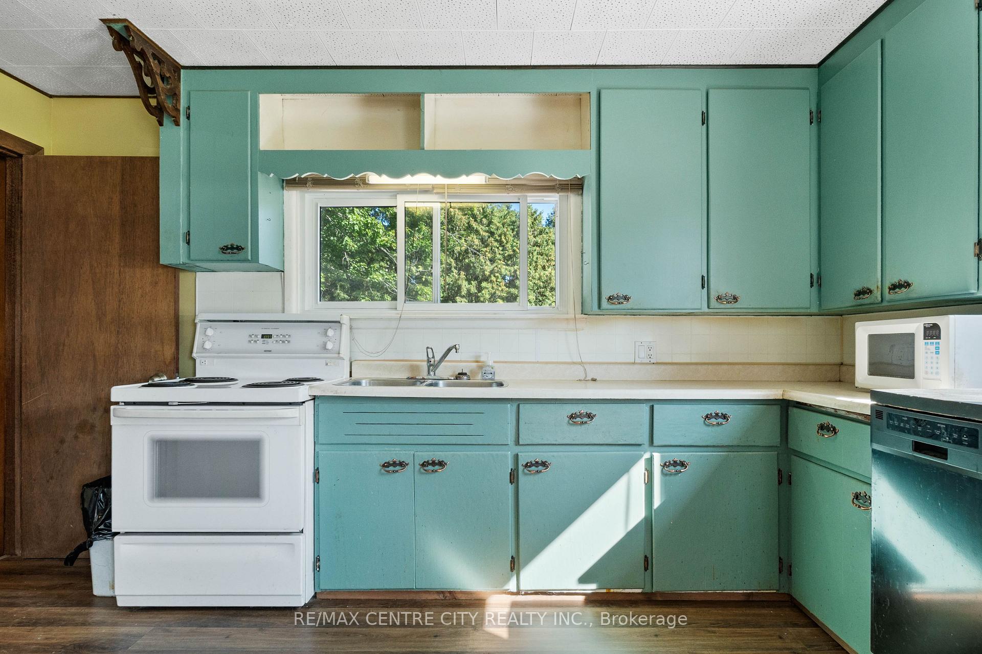 Photo 26 of 11 Marchant Street, Aylmer — HOMEH