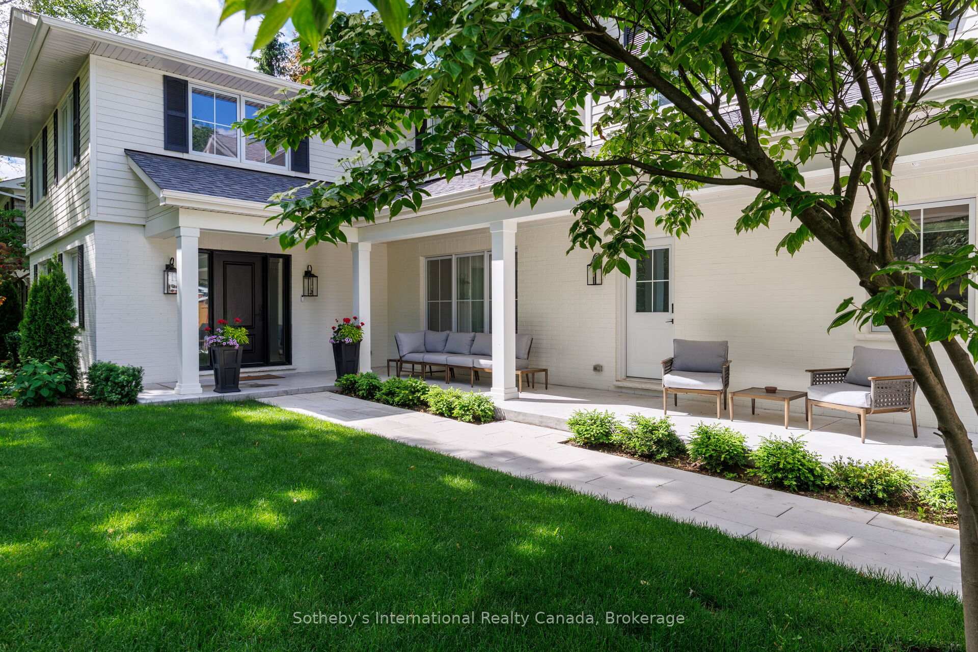Photo 4 of 246 Cairncroft Road, Oakville, Morrison — HOMEH