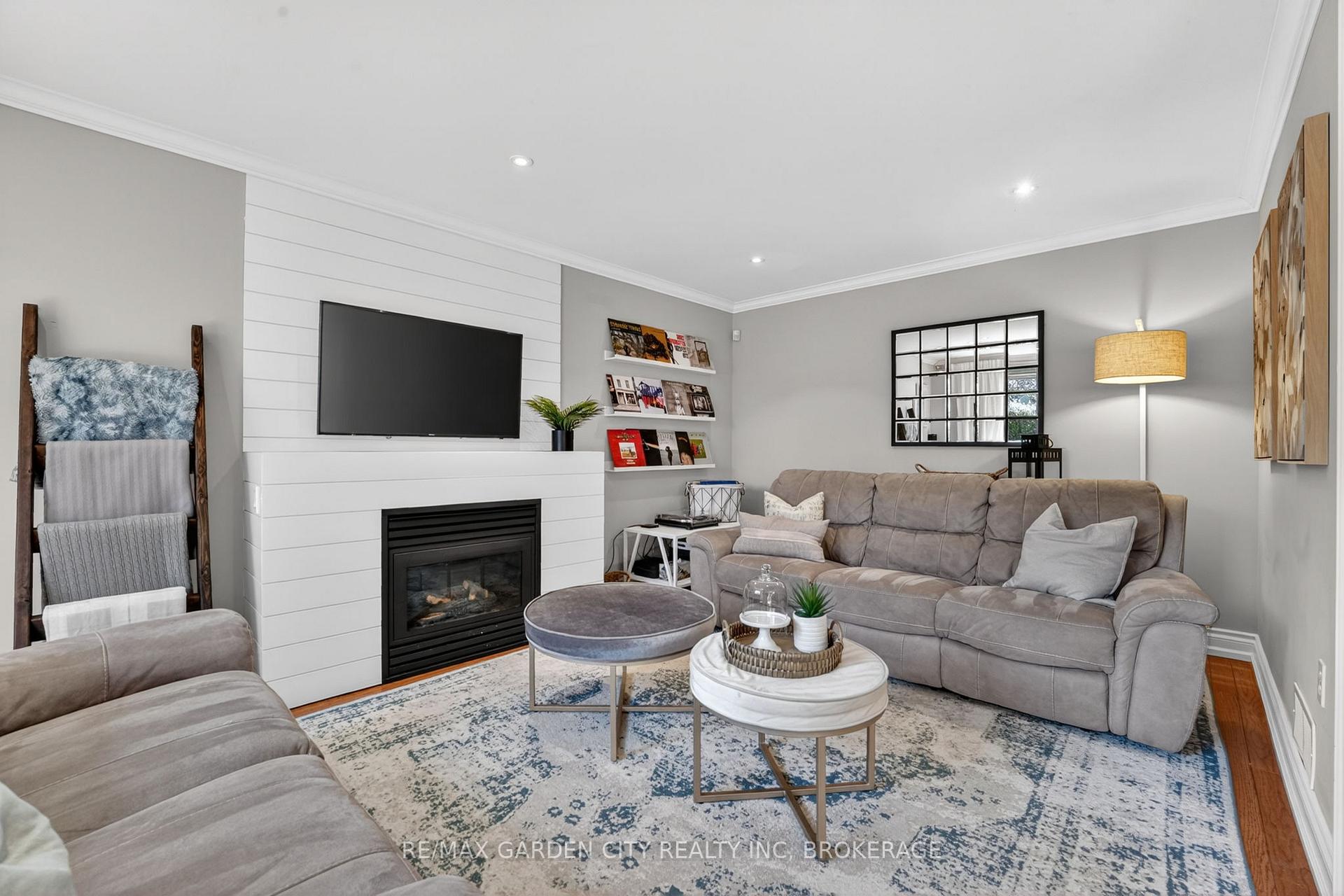 Photo 17 of 734 Brigadoon Drive, Hamilton, Gourley — HOMEH