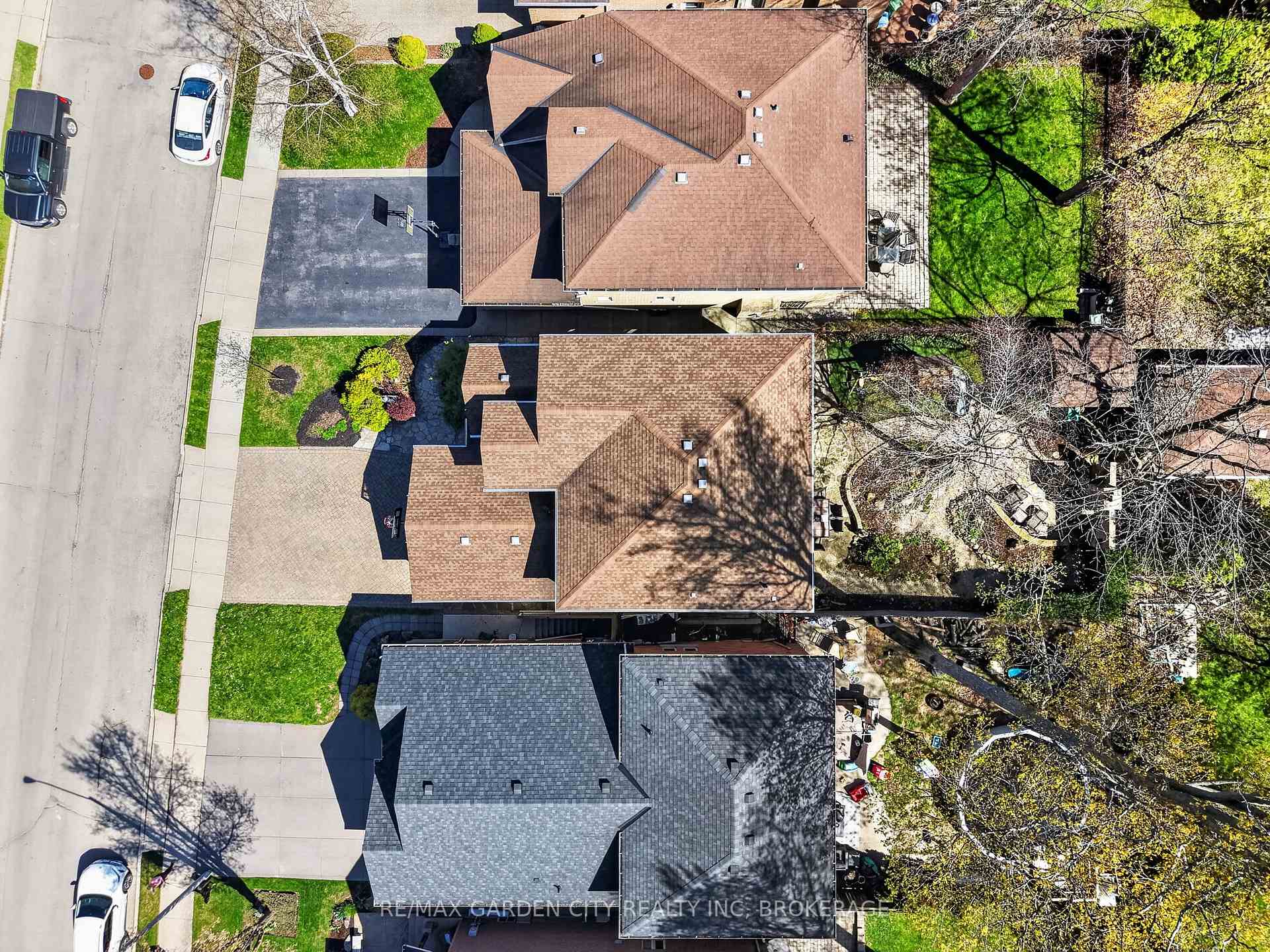 Photo 45 of 734 Brigadoon Drive, Hamilton, Gourley — HOMEH
