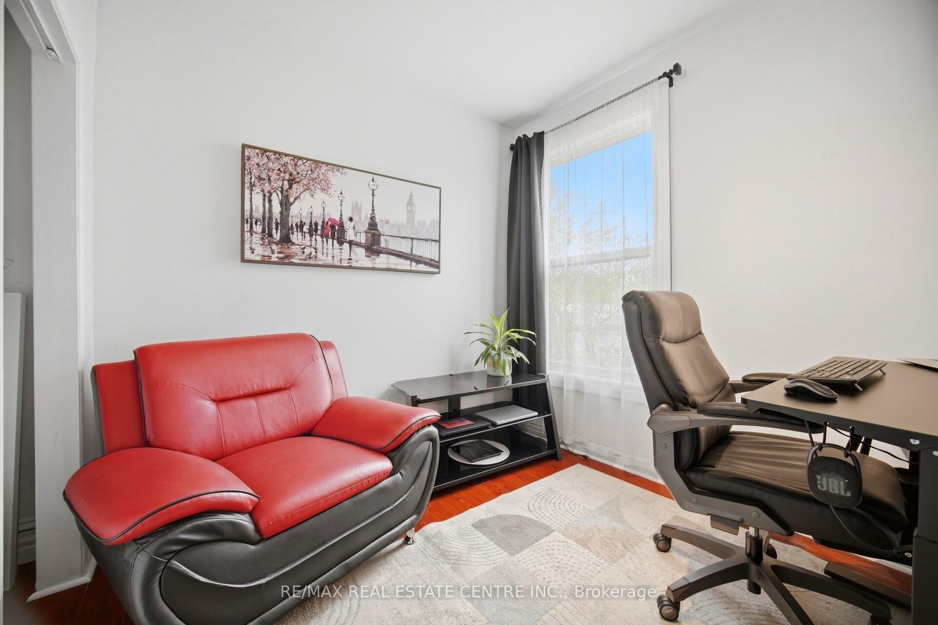 Photo 22 of 490 wentworth Street N, Hamilton, Industrial Sector — HOMEH