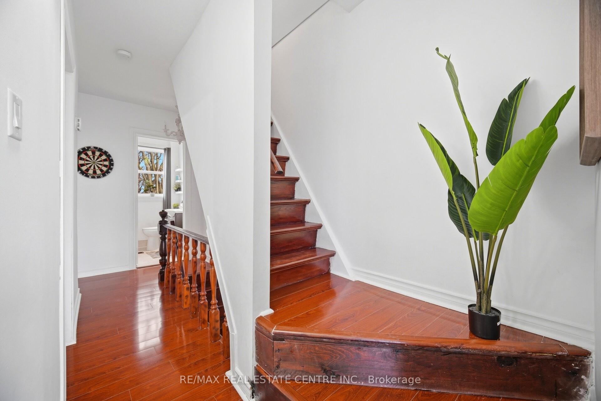 Photo 27 of 490 wentworth Street N, Hamilton, Industrial Sector — HOMEH