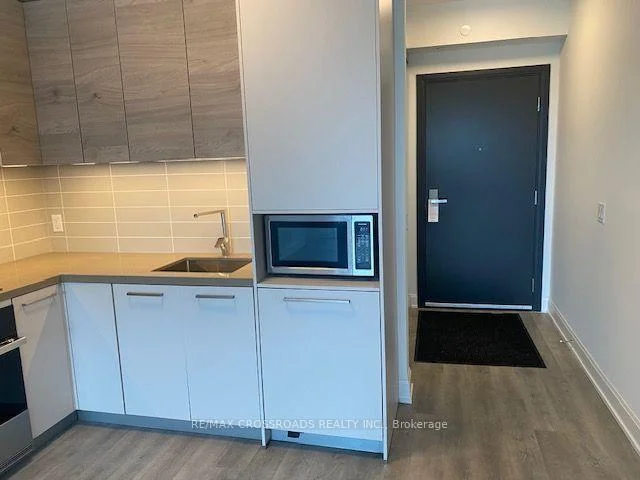Photo 7 of Unit 702, 12 Gandhi Lane, Markham, Commerce Valley — HOMEH