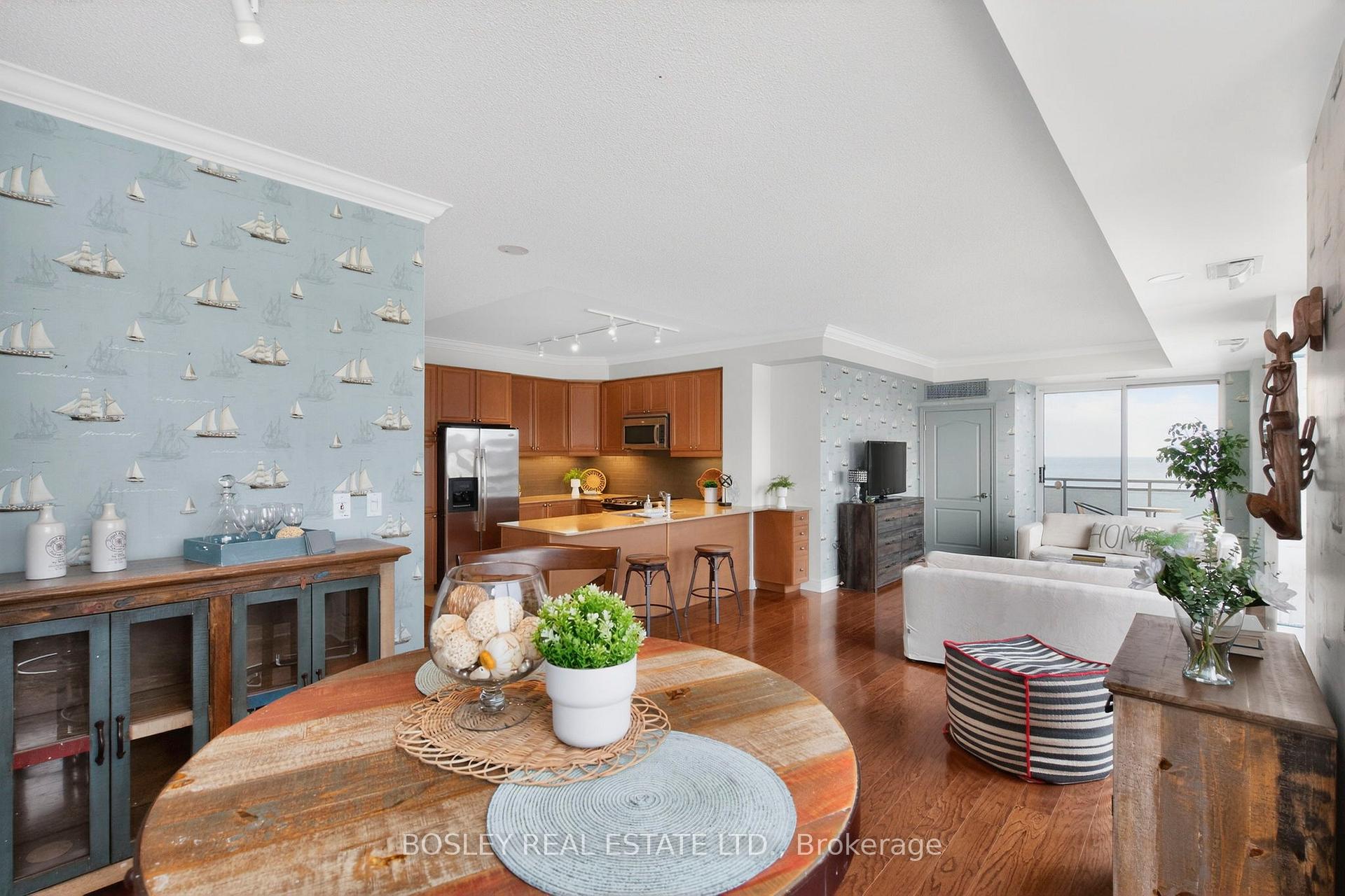 Photo 9 of Unit 307, 699 Aberdeen Boulevard, Midland — HOMEH