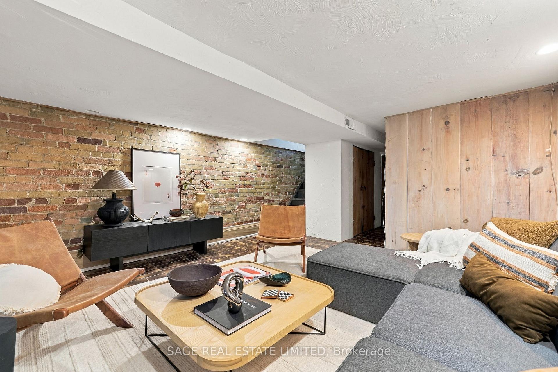 Photo 35 of 231 Boulton Avenue, Toronto, South Riverdale — HOMEH