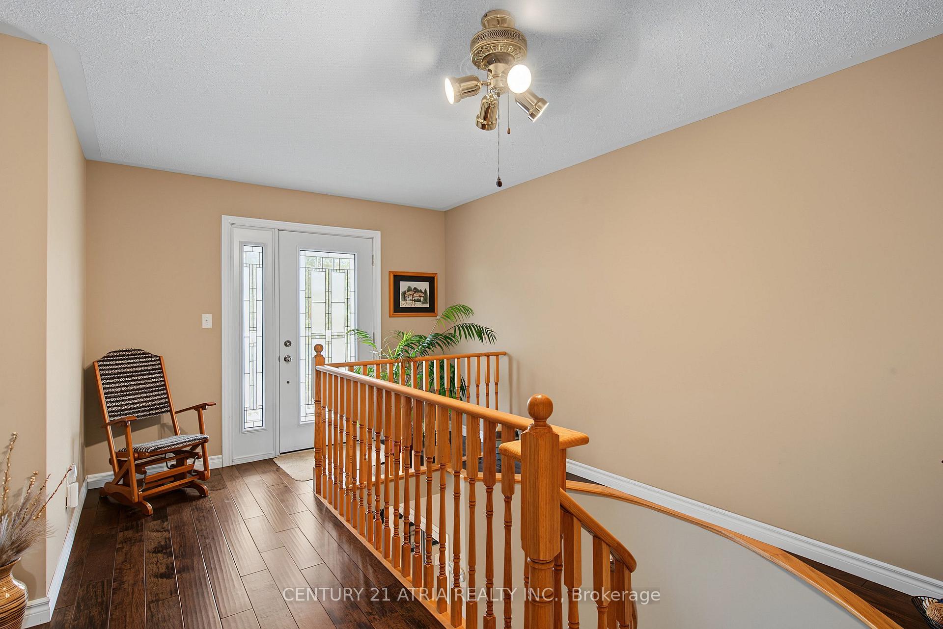 Photo 16 of 75 Tunney Place NW, Whitby, Brooklin — HOMEH