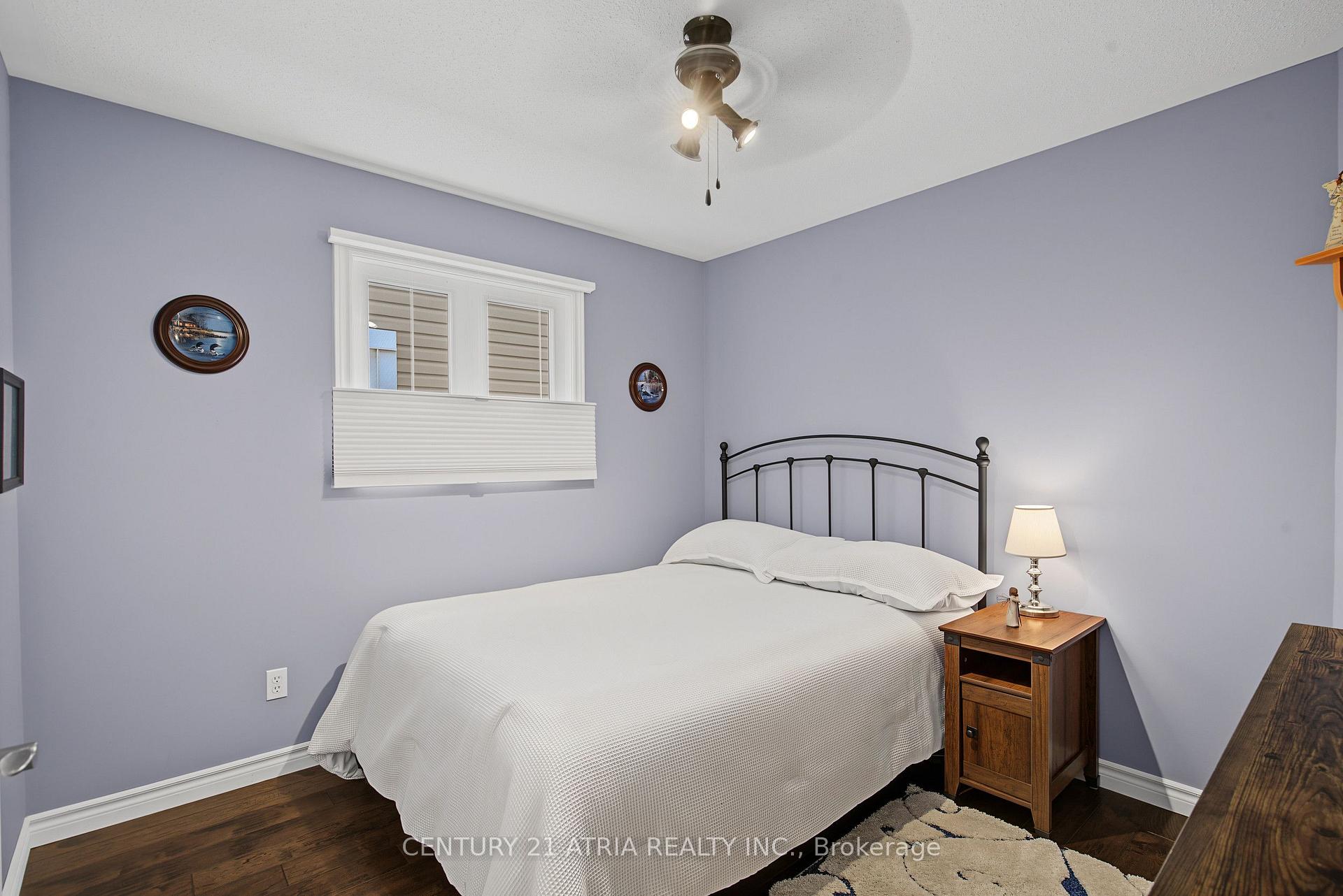 Photo 22 of 75 Tunney Place NW, Whitby, Brooklin — HOMEH