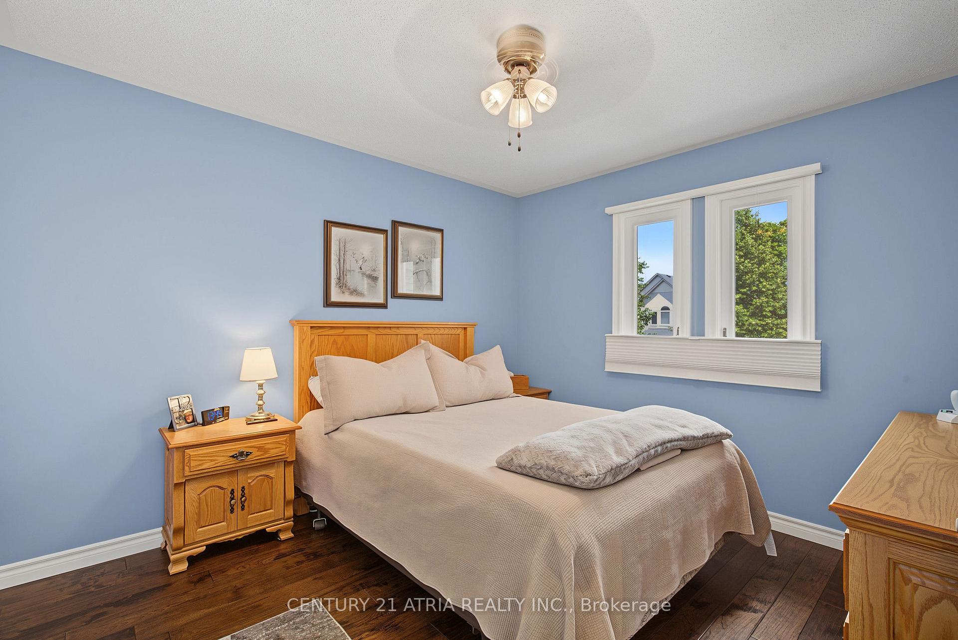 Photo 23 of 75 Tunney Place NW, Whitby, Brooklin — HOMEH