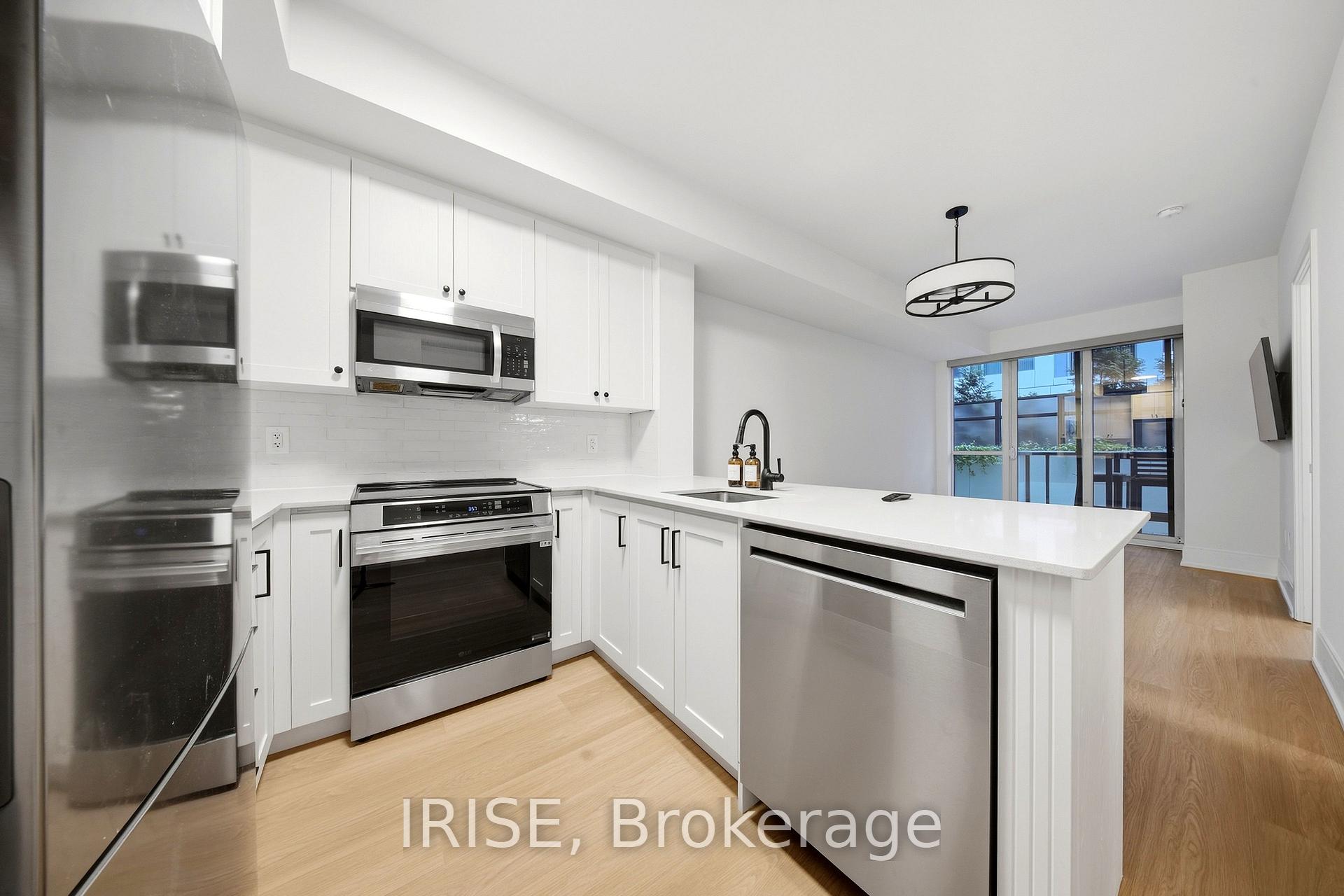 Photo 9 of Unit 303, 560 Front Street W, Toronto, Waterfront Communities — HOMEH