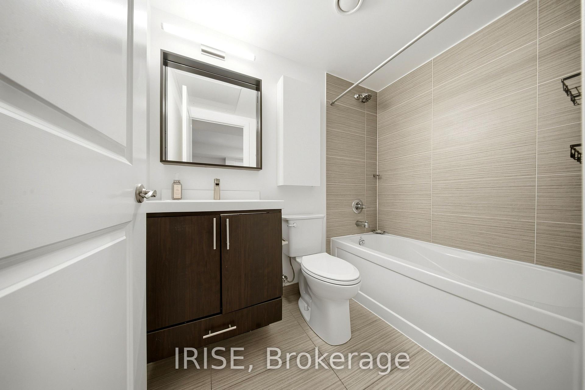 Photo 11 of Unit 303, 560 Front Street W, Toronto, Waterfront Communities — HOMEH