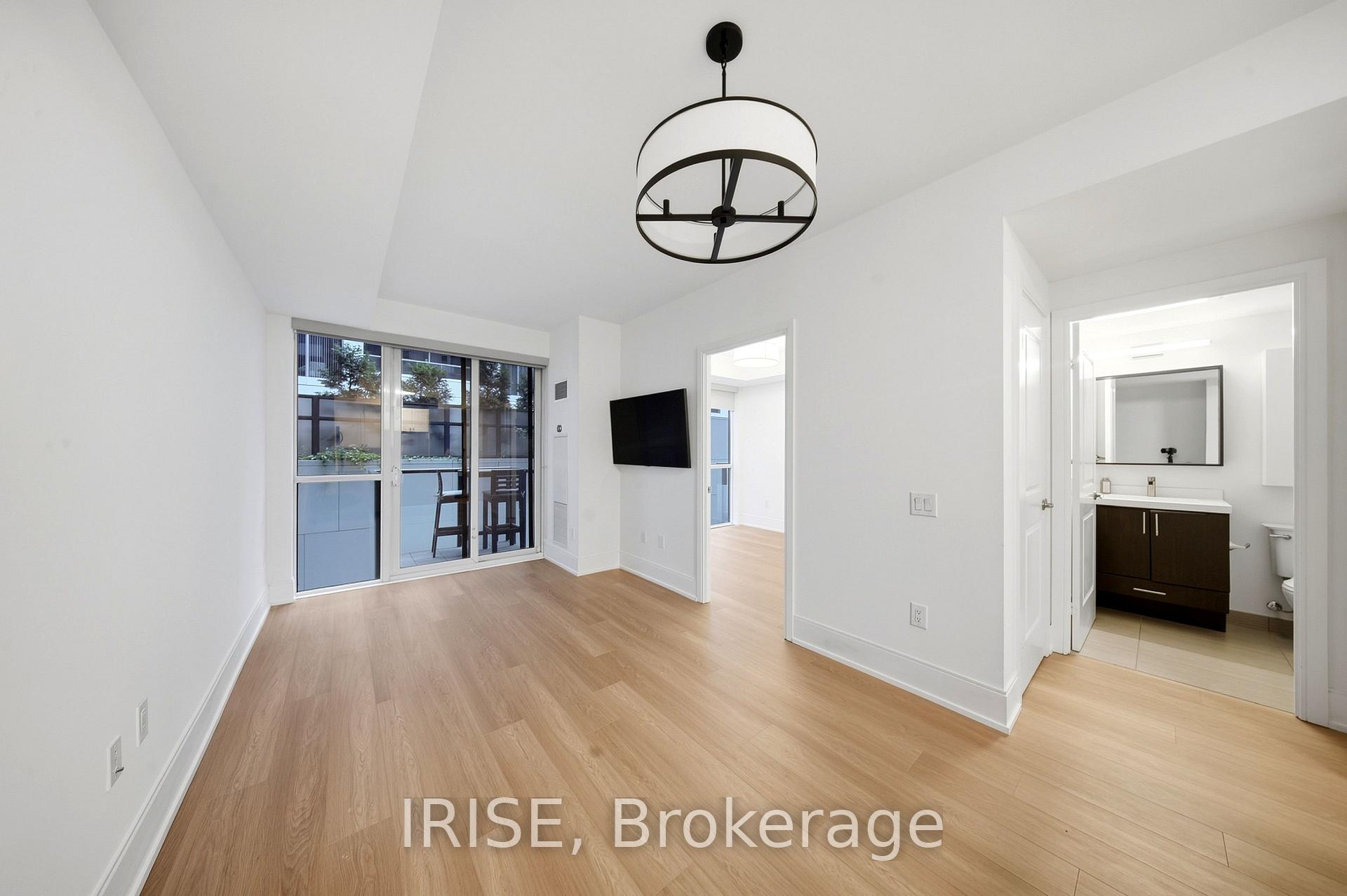 Photo 12 of Unit 303, 560 Front Street W, Toronto, Waterfront Communities — HOMEH