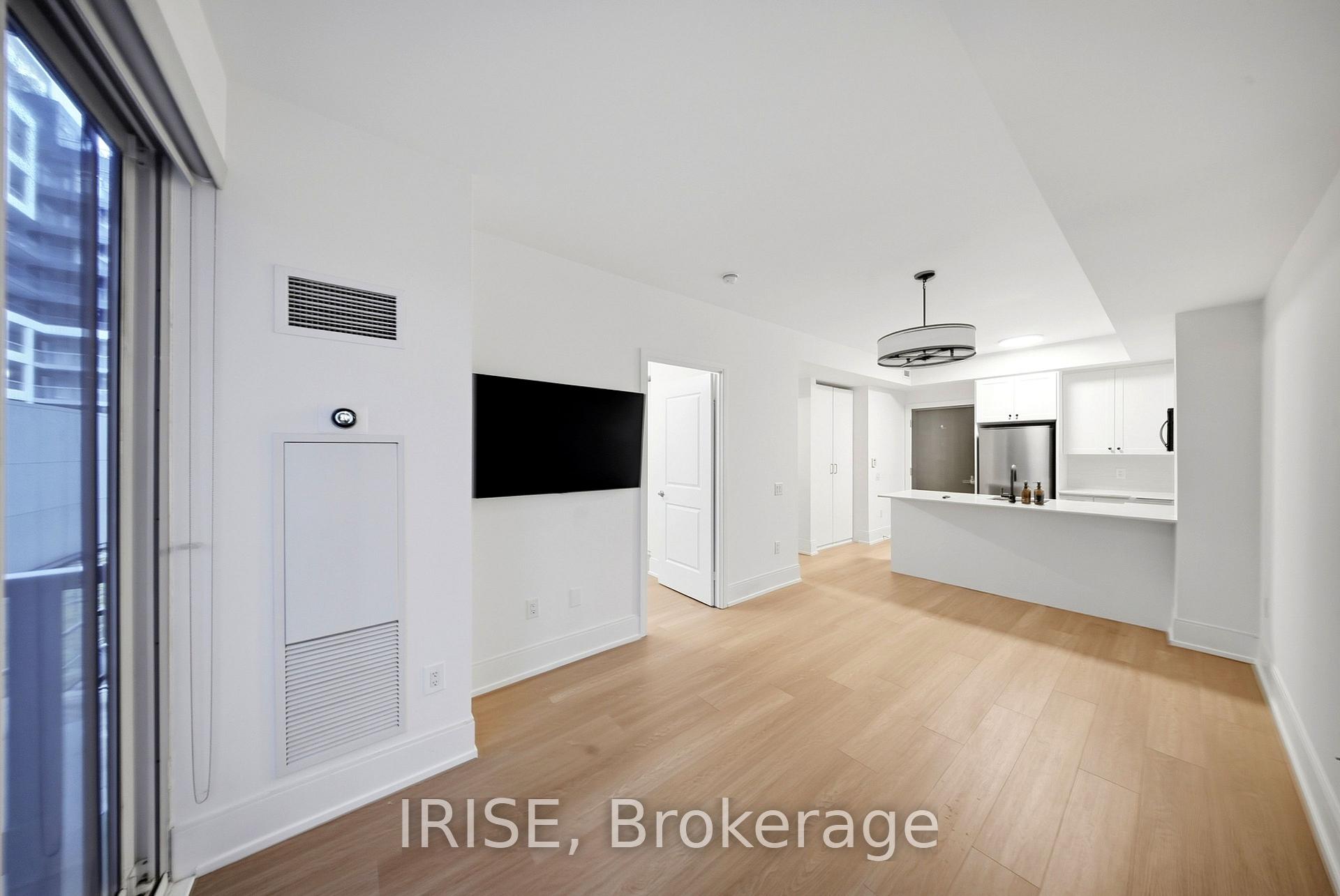 Photo 13 of Unit 303, 560 Front Street W, Toronto, Waterfront Communities — HOMEH
