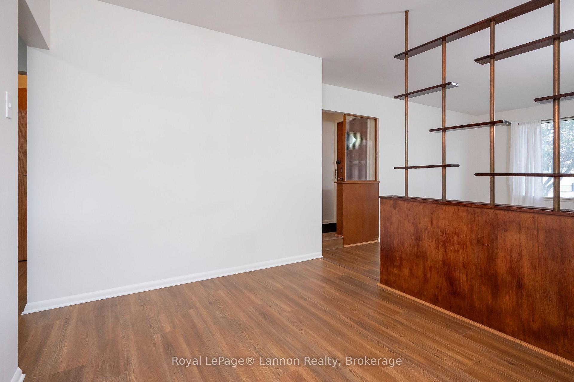 Photo 4 of 141 Cherry Lane, Thunder Bay, Forest Park — HOMEH