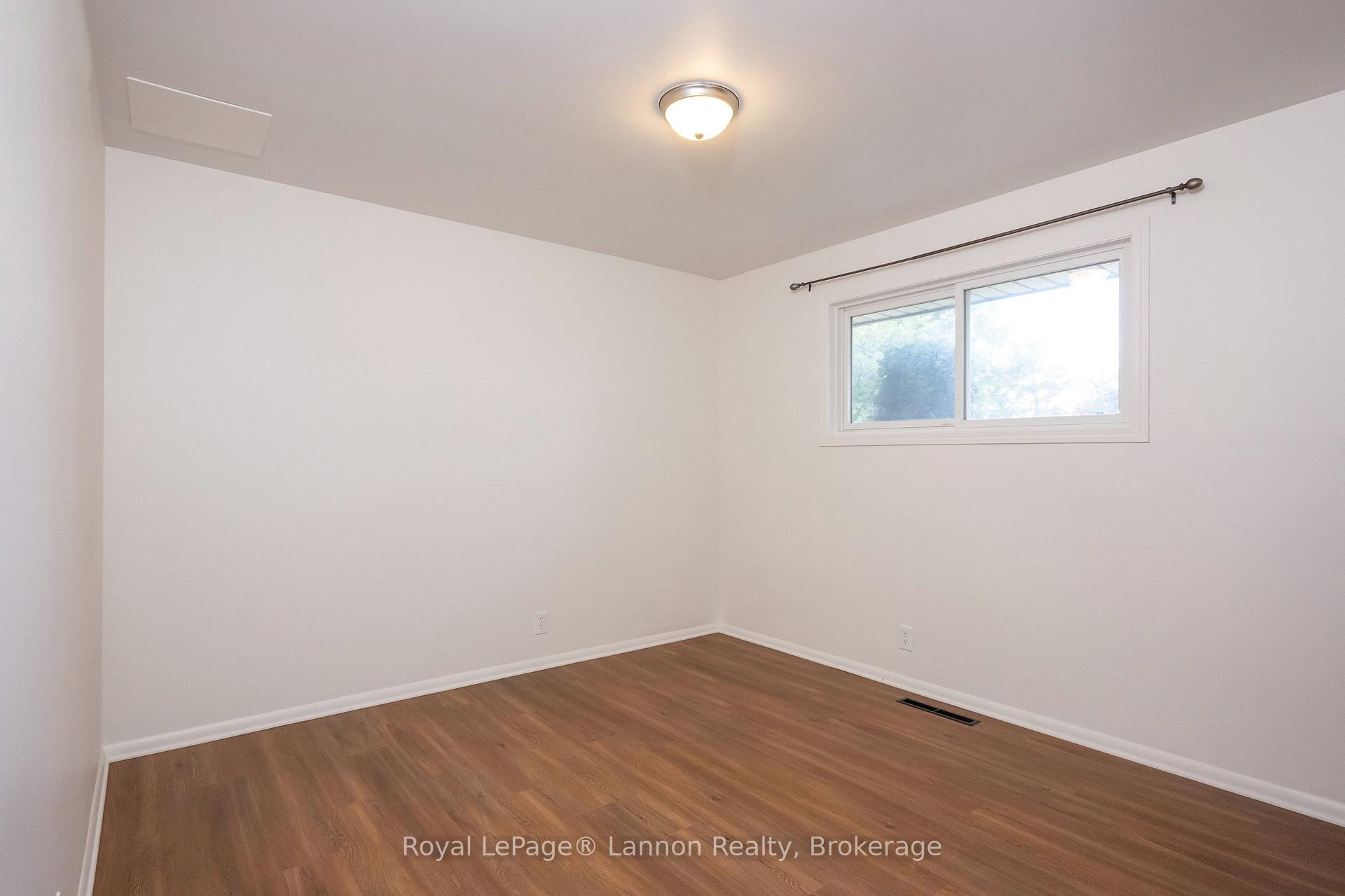 Photo 19 of 141 Cherry Lane, Thunder Bay, Forest Park — HOMEH