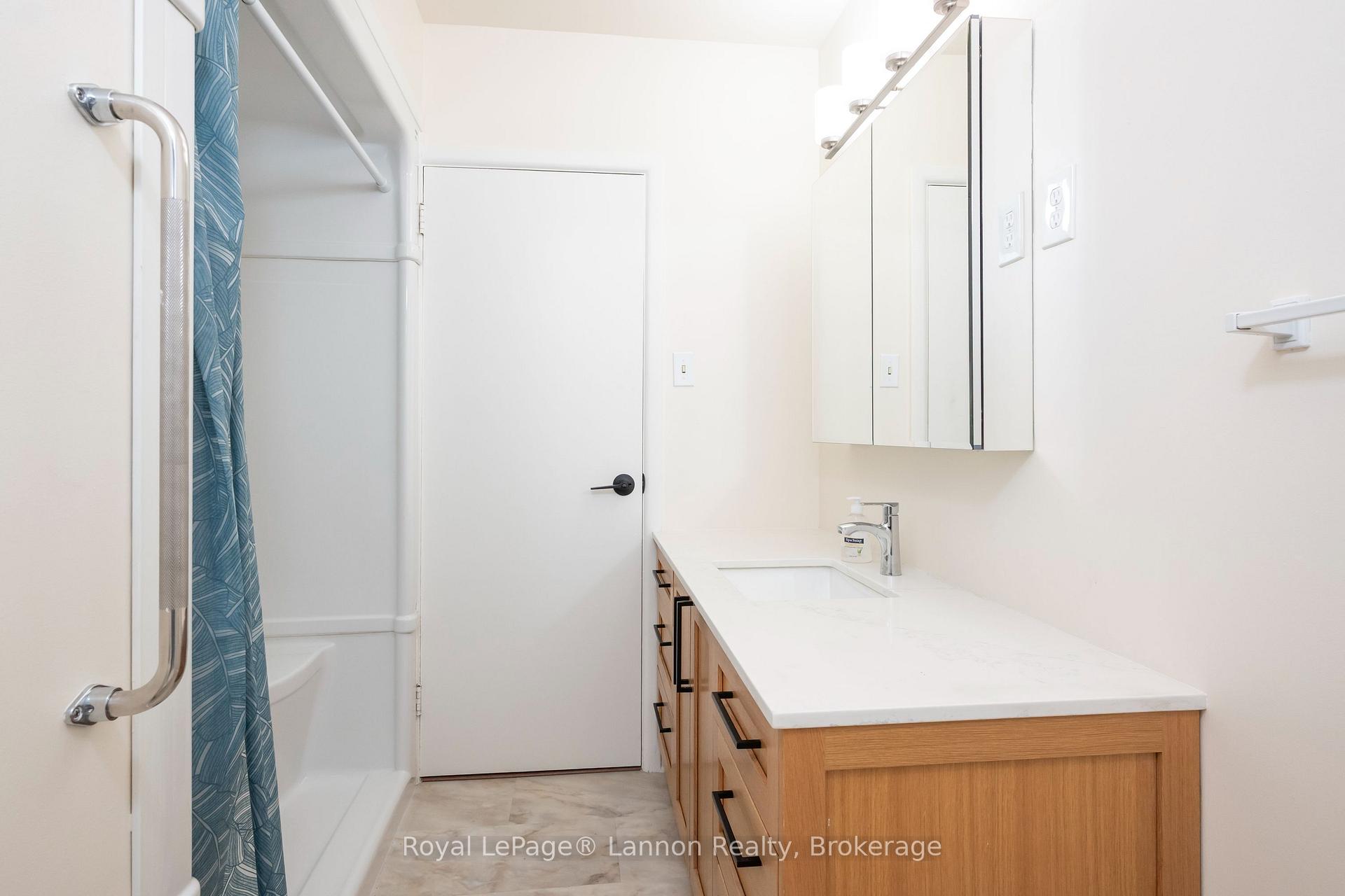Photo 23 of 141 Cherry Lane, Thunder Bay, Forest Park — HOMEH