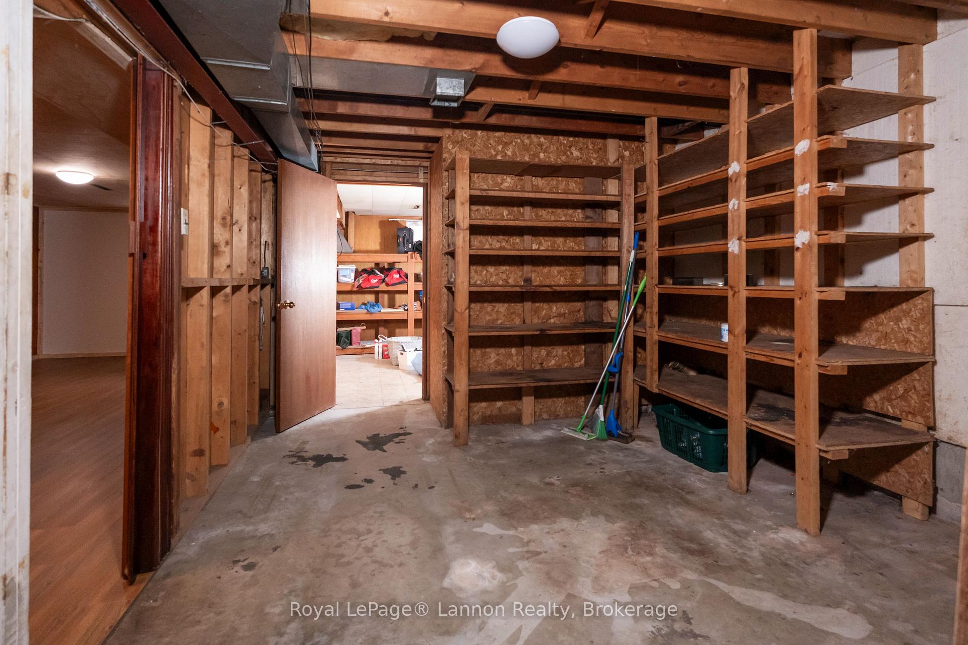 Photo 34 of 141 Cherry Lane, Thunder Bay, Forest Park — HOMEH