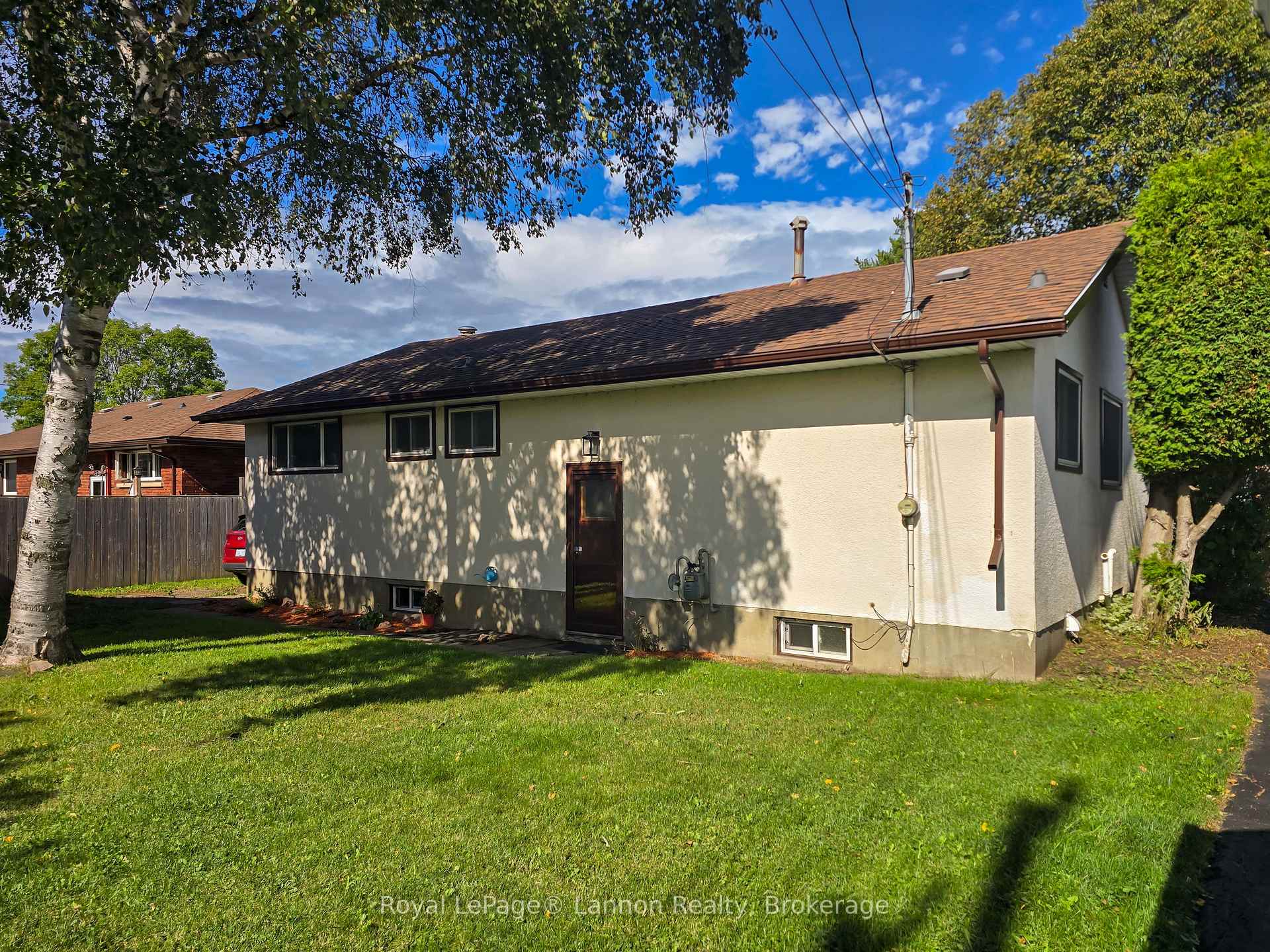 Photo 37 of 141 Cherry Lane, Thunder Bay, Forest Park — HOMEH