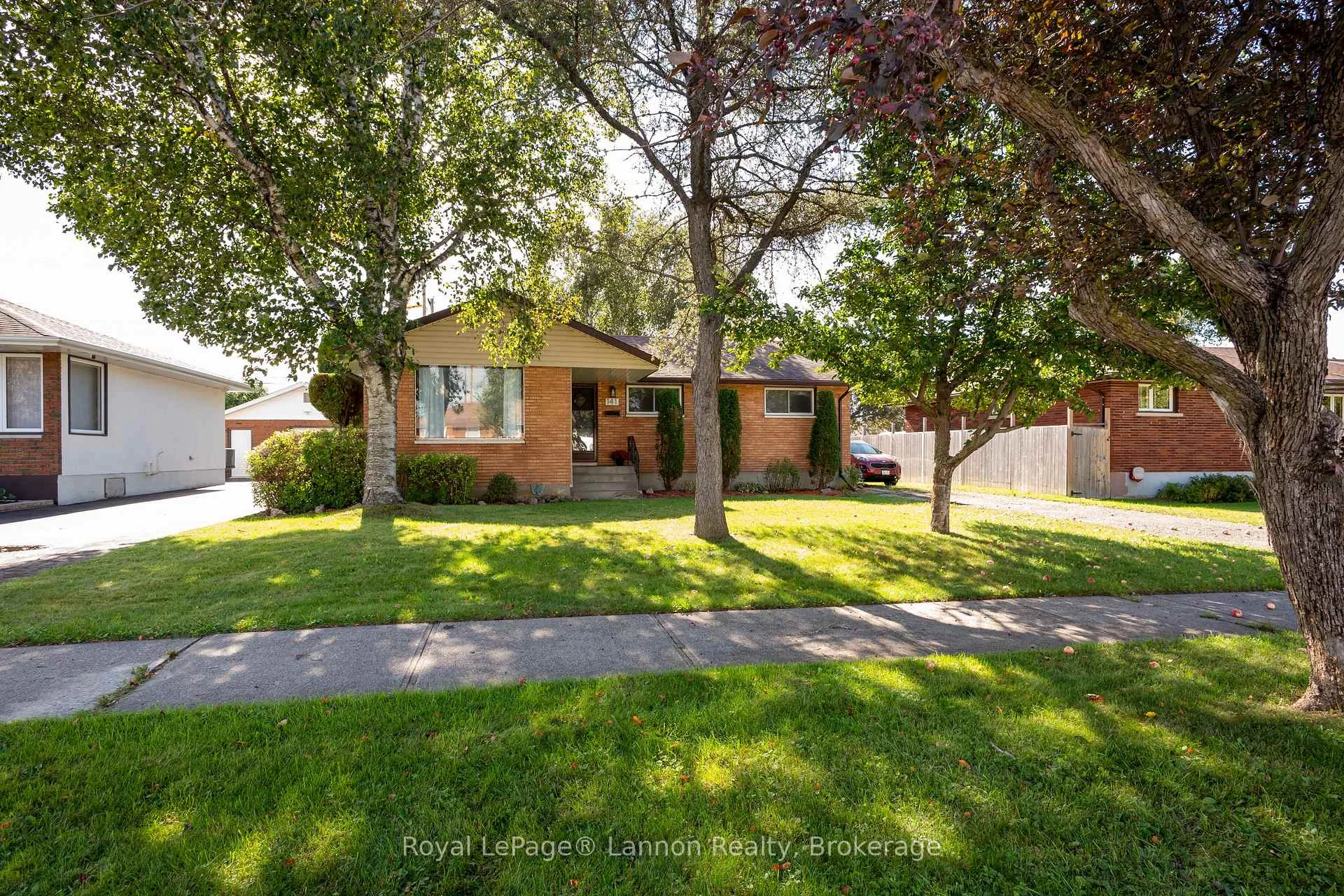 Photo 40 of 141 Cherry Lane, Thunder Bay, Forest Park — HOMEH