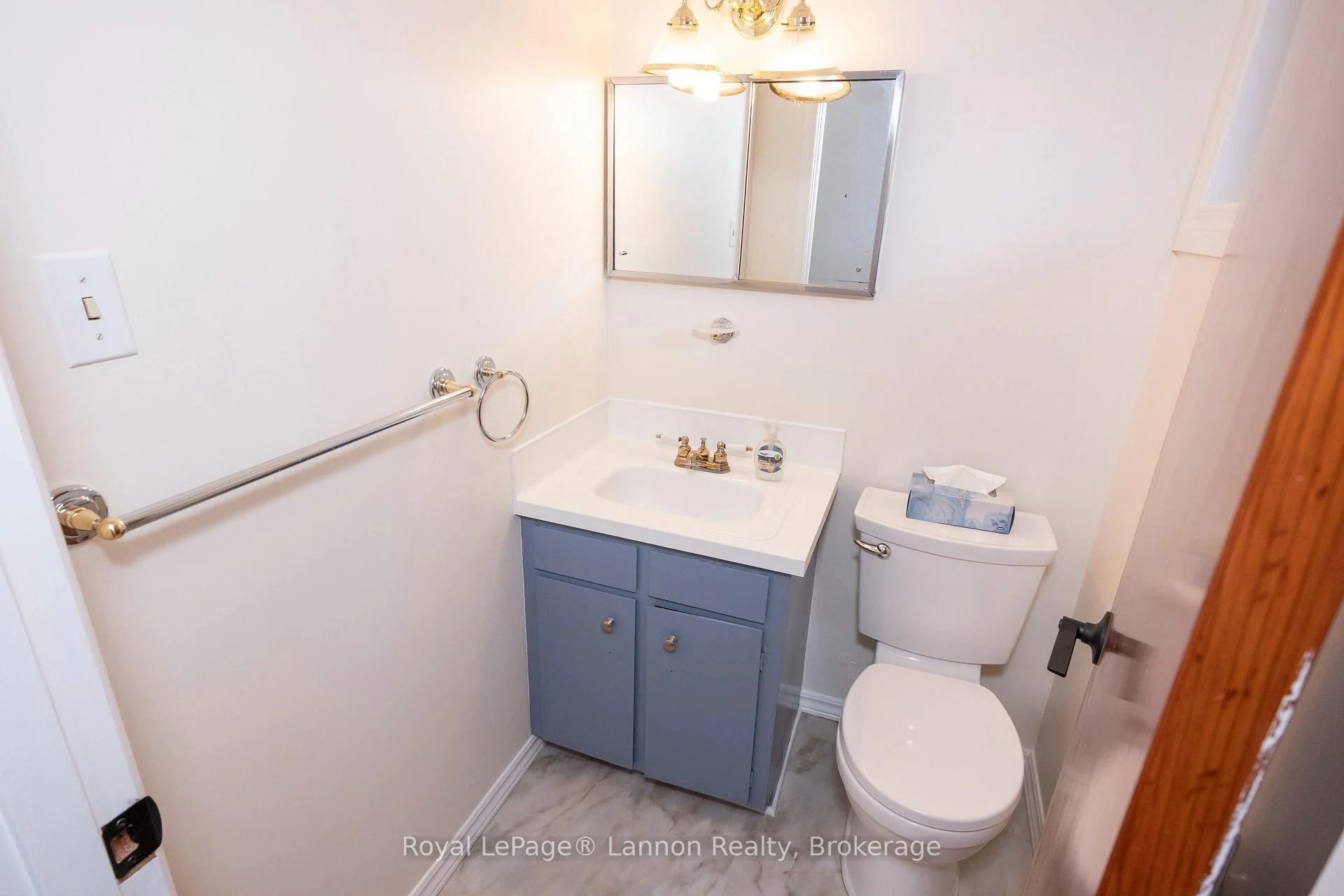 Photo 43 of 141 Cherry Lane, Thunder Bay, Forest Park — HOMEH
