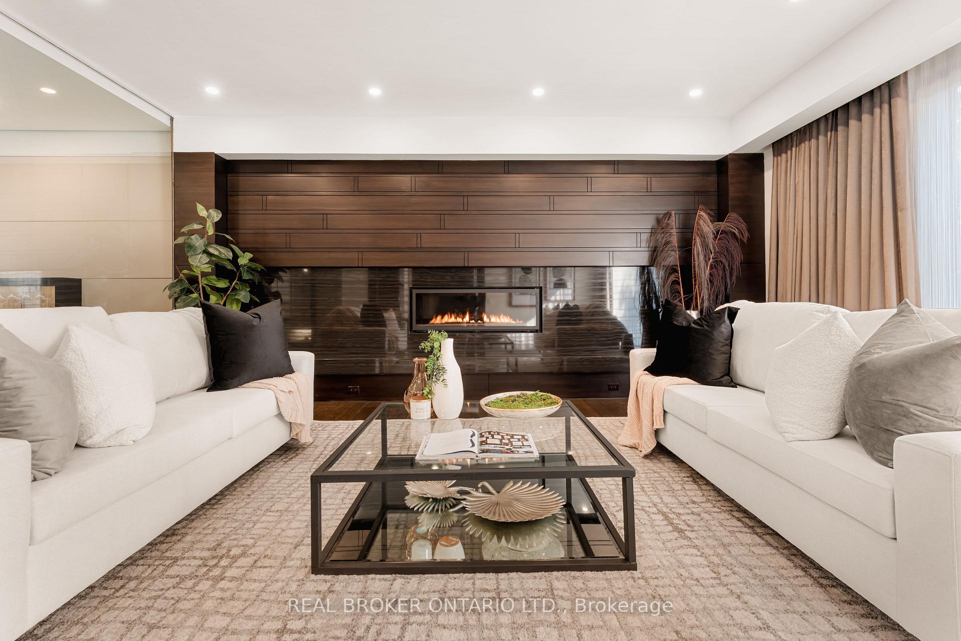 Photo 12 of 436 Glengarry Avenue, Toronto, Bedford Park-Nortown — HOMEH