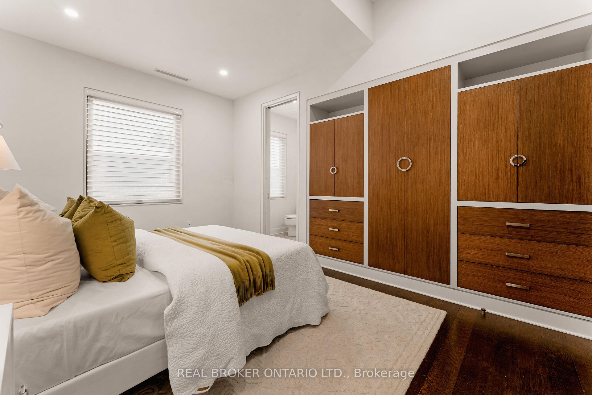 Photo 43 of 436 Glengarry Avenue, Toronto, Bedford Park-Nortown — HOMEH