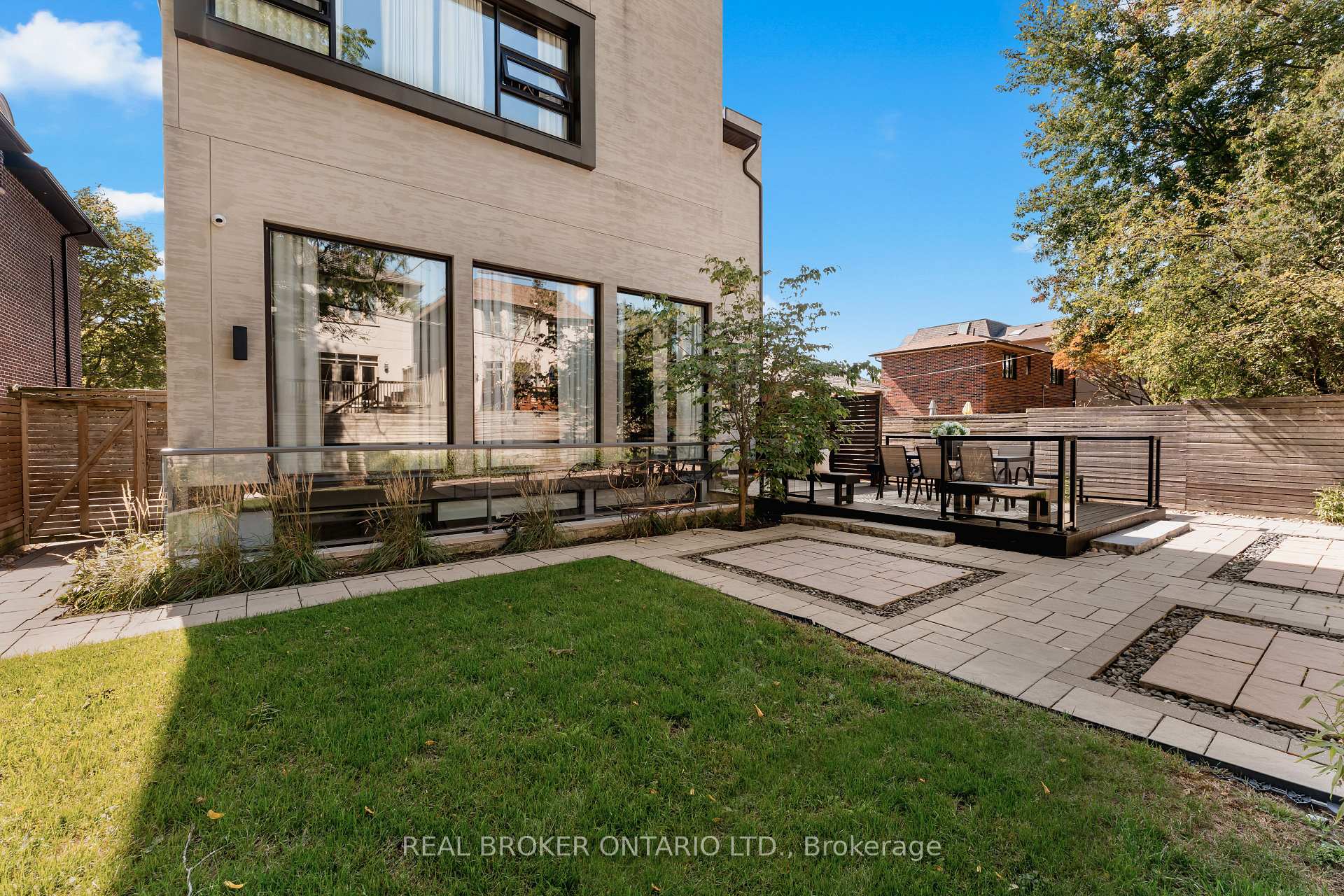 Photo 53 of 436 Glengarry Avenue, Toronto, Bedford Park-Nortown — HOMEH