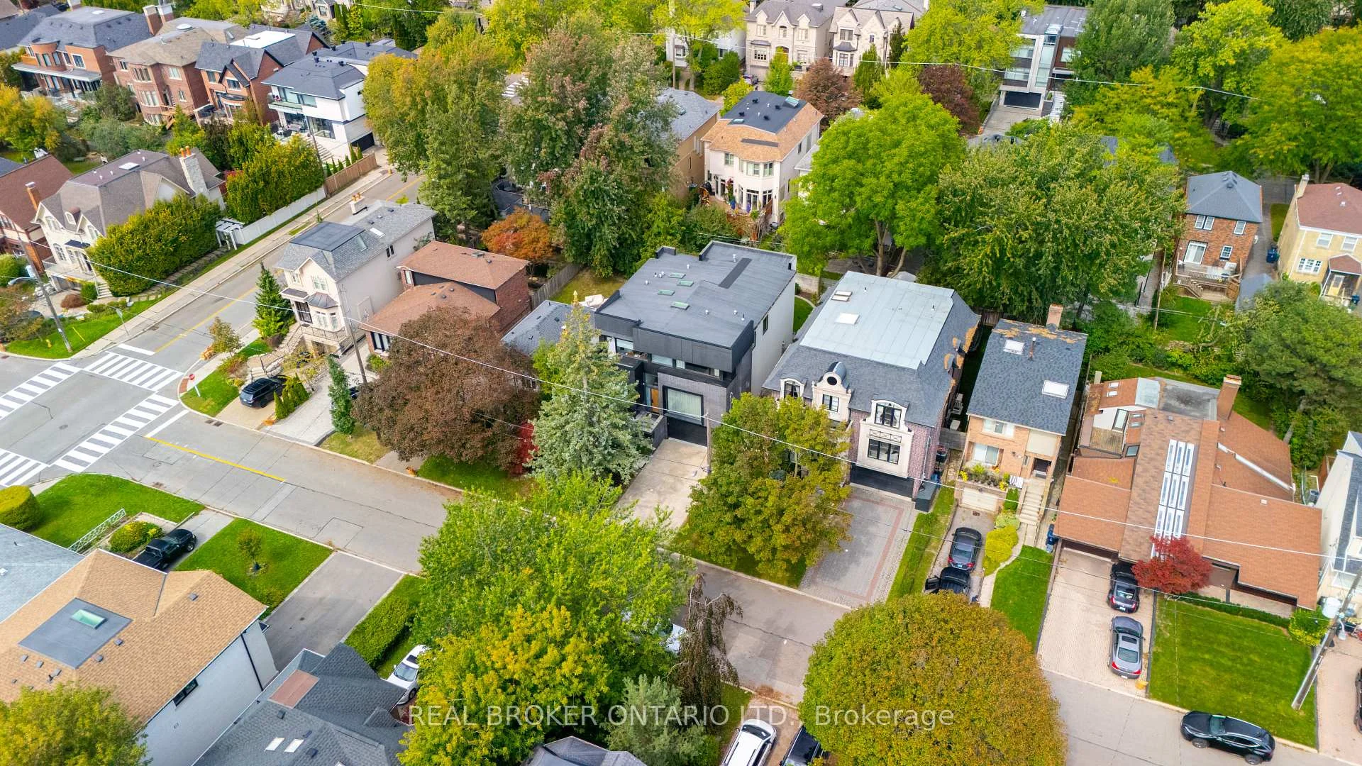 Photo 5 of 436 Glengarry Avenue, Toronto, Bedford Park-Nortown — HOMEH