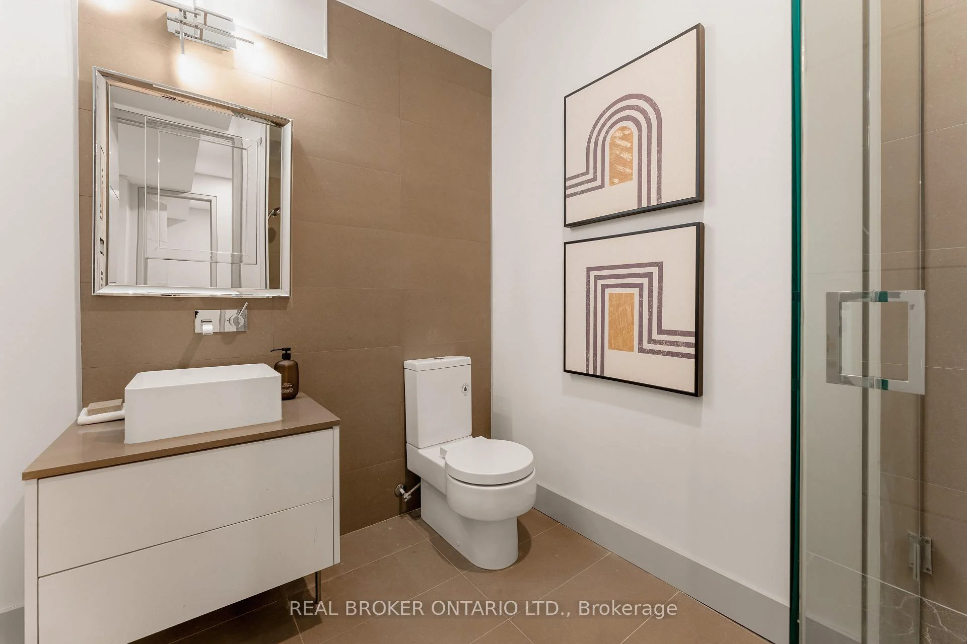 Photo 45 of 436 Glengarry Avenue, Toronto, Bedford Park-Nortown — HOMEH