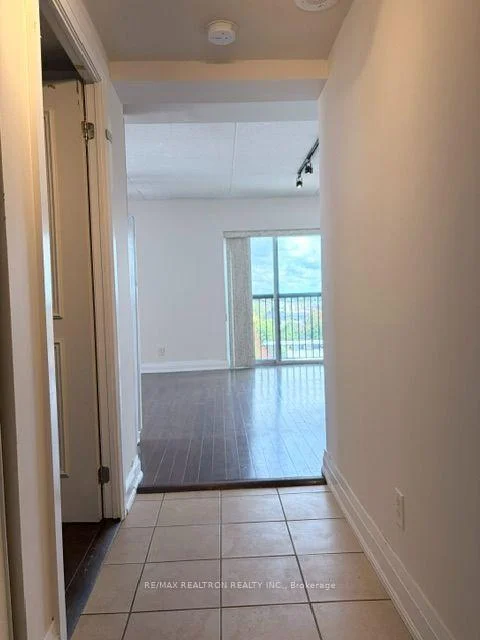 Photo 3 of Unit 708, 2737 Keele Street, North York, Downsview-Roding-CFB — HOMEH