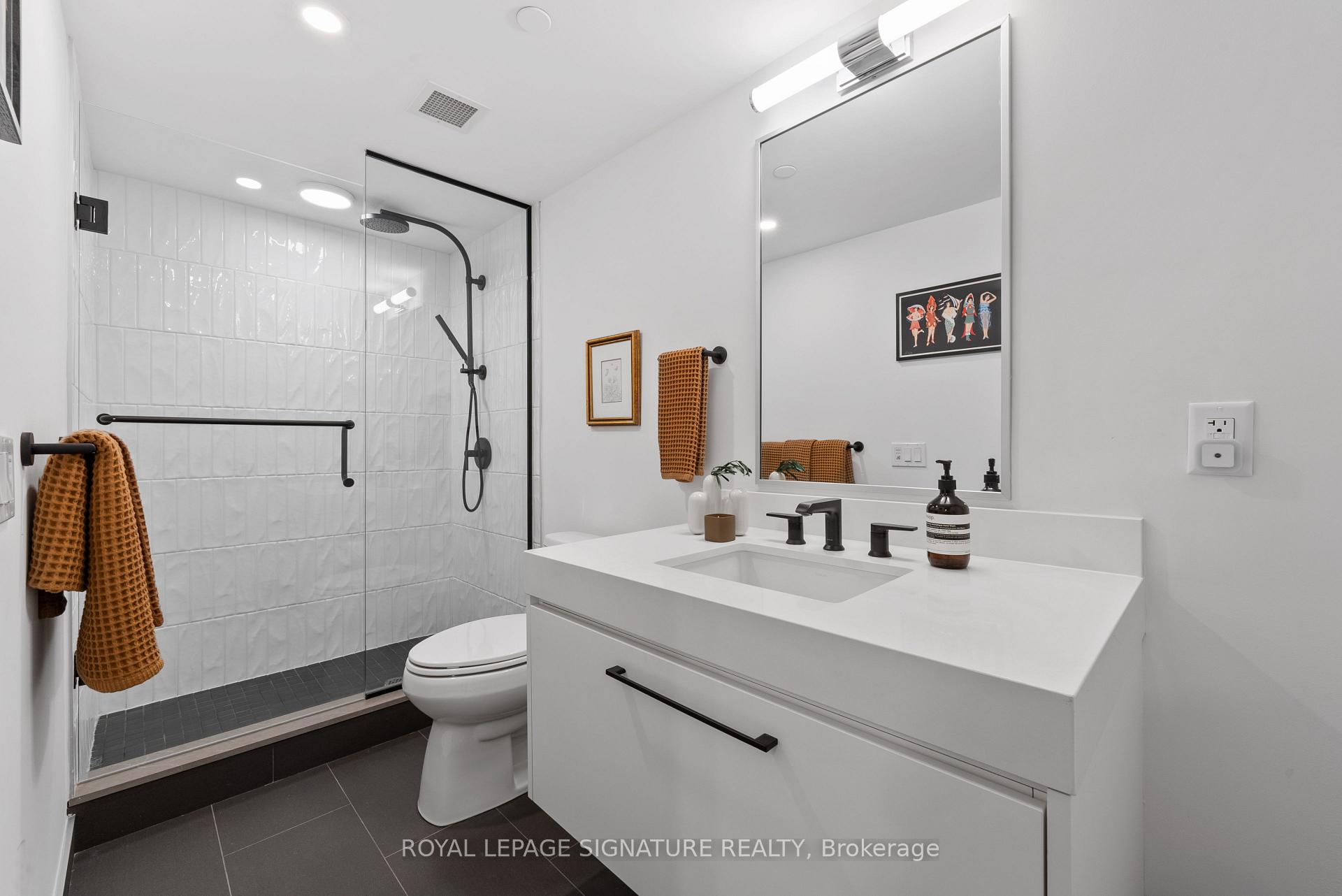 Photo 24 of Unit PH604, 899 College Street, Toronto, Trinity-Bellwoods — HOMEH