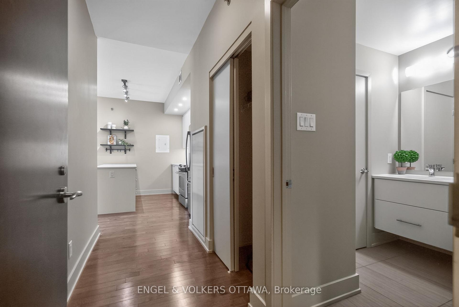 Photo 4 of Unit 507, 108 Richmond Road, Ottawa, Westboro/Hampton Park — HOMEH
