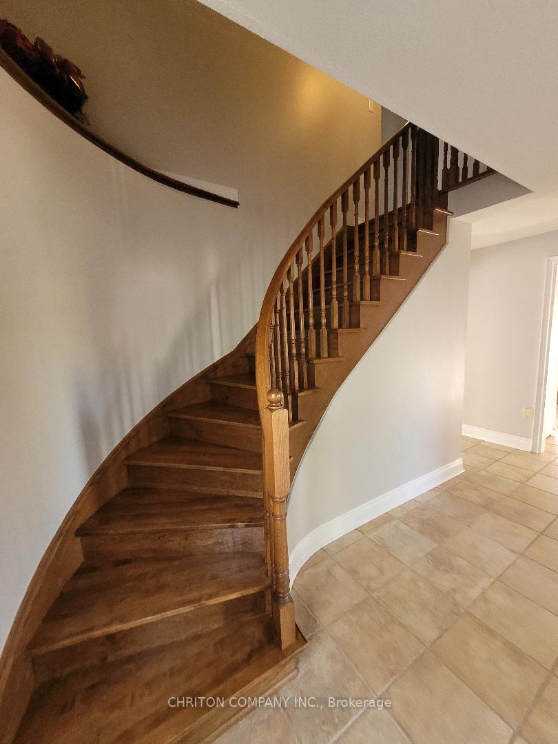 Photo of 1078 Lovingston Crescent