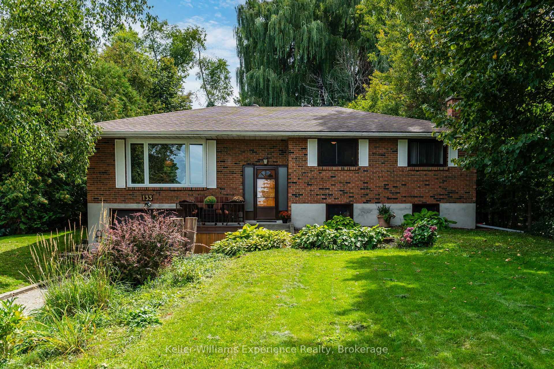 Photo 1 of 133 Bayview Avenue, Tay, Rural Tay — HOMEH
