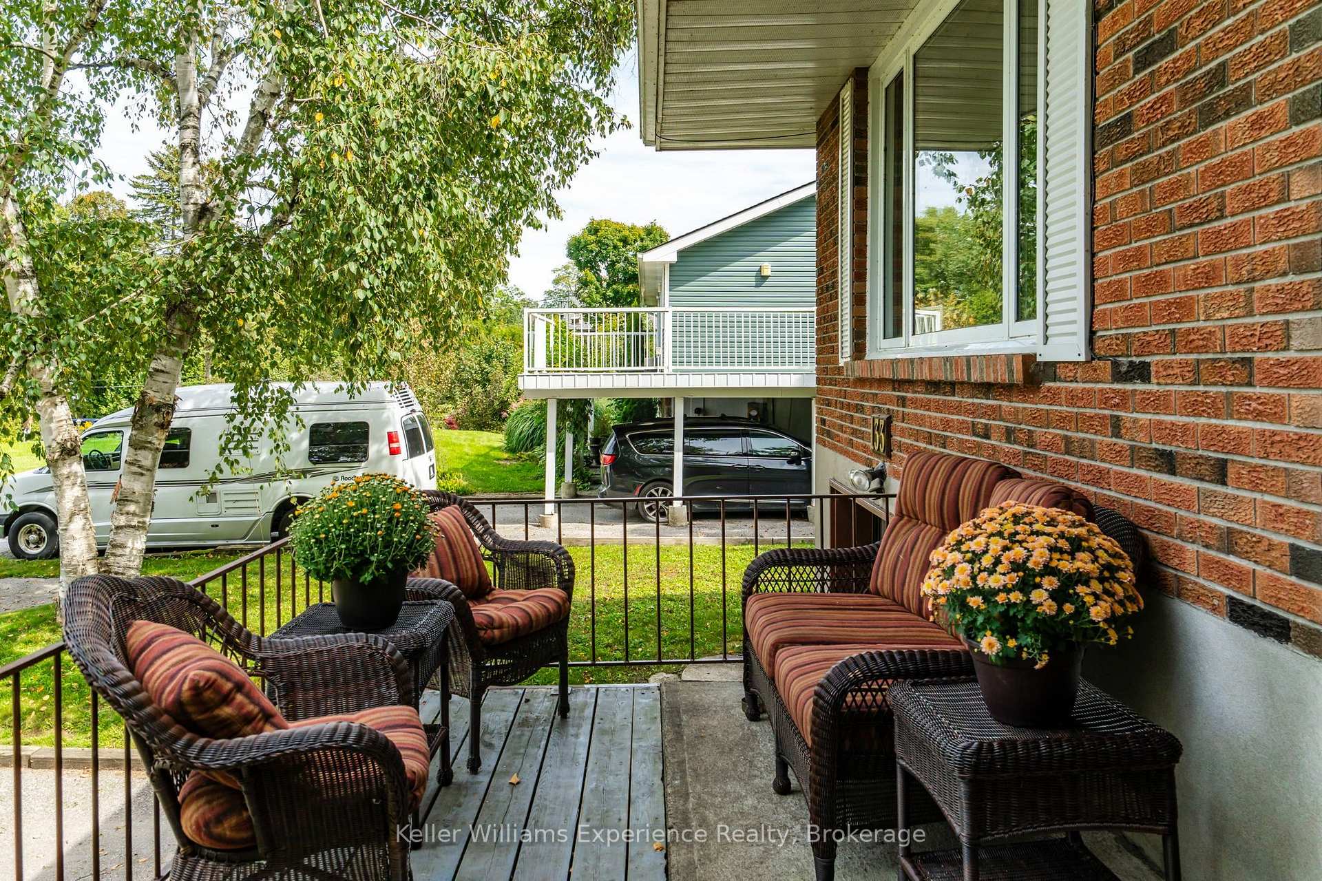 Photo 7 of 133 Bayview Avenue, Tay, Rural Tay — HOMEH