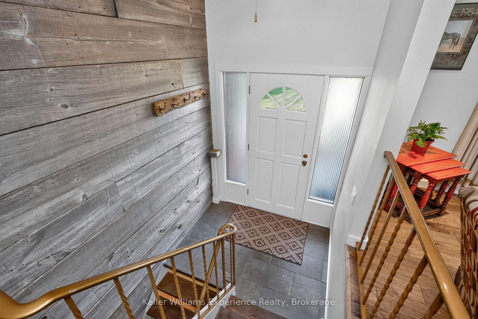Photo 10 of 133 Bayview Avenue, Tay, Rural Tay — HOMEH