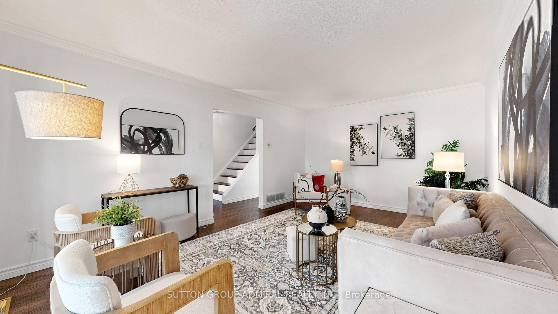 Photo 9 of 4 Shady Lane Crescent, Markham, Royal Orchard — HOMEH