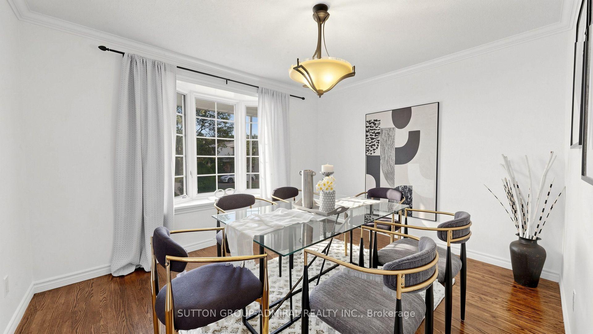 Photo 10 of 4 Shady Lane Crescent, Markham, Royal Orchard — HOMEH