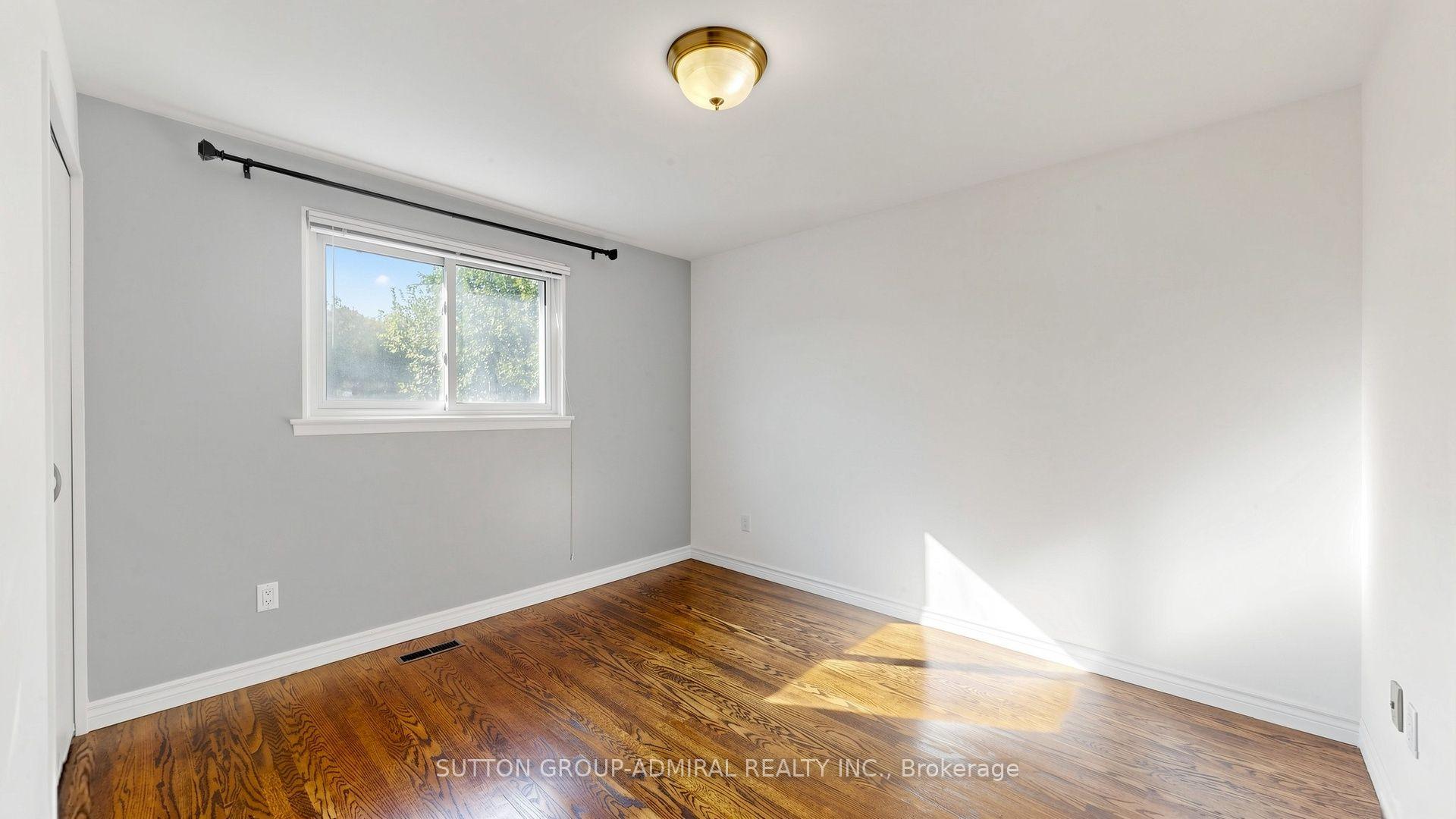 Photo 28 of 4 Shady Lane Crescent, Markham, Royal Orchard — HOMEH