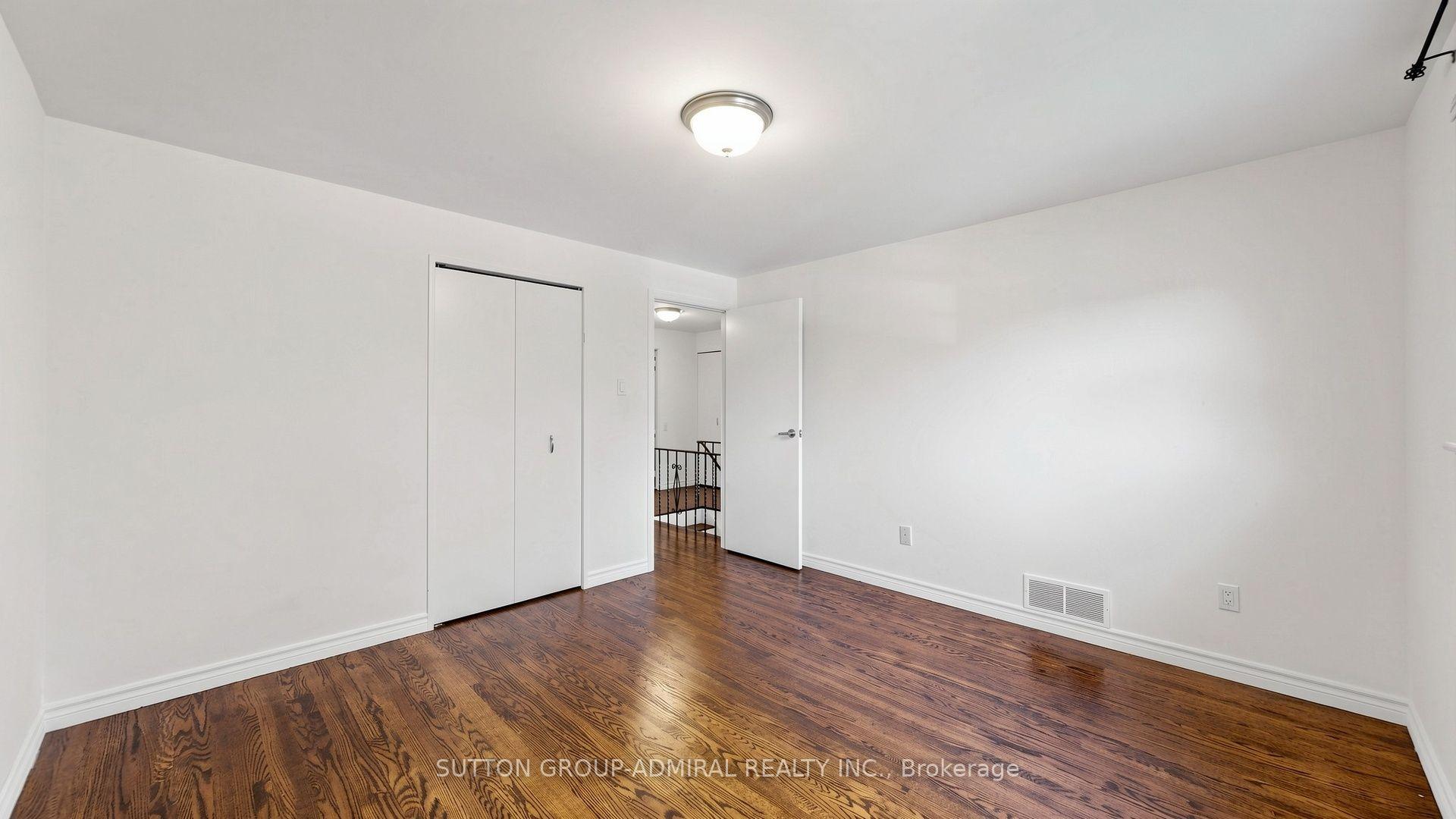 Photo 36 of 4 Shady Lane Crescent, Markham, Royal Orchard — HOMEH