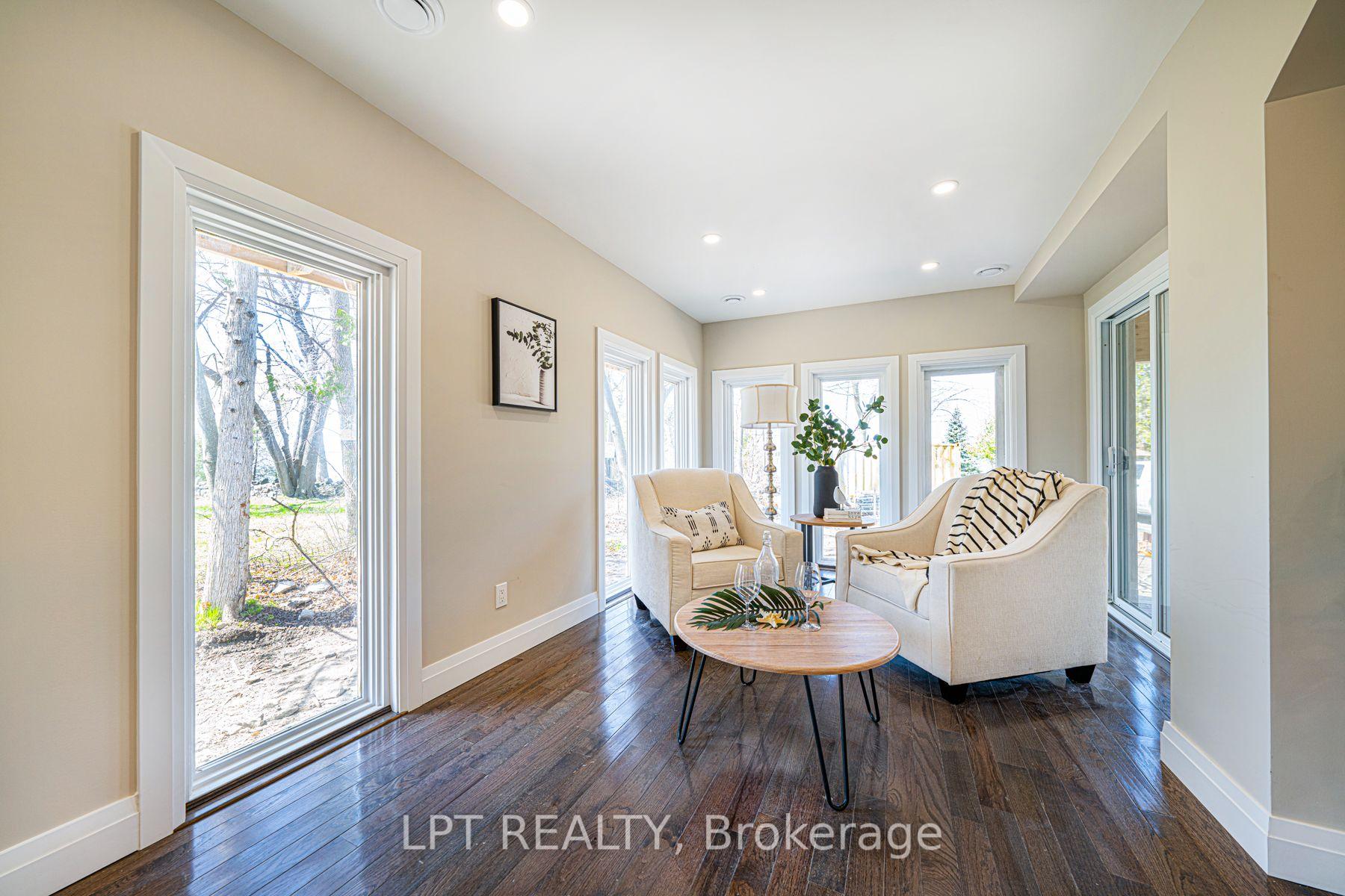 Photo 16 of 549 Lake Drive E, Georgina, Historic Lakeshore Communities — HOMEH