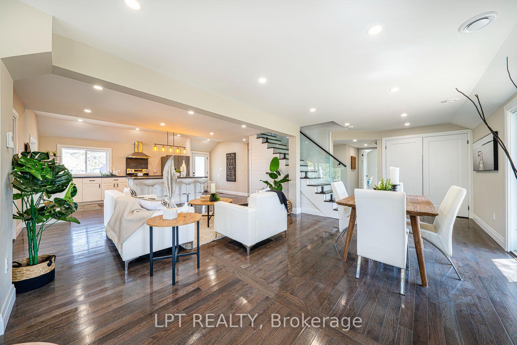 Photo 17 of 549 Lake Drive E, Georgina, Historic Lakeshore Communities — HOMEH