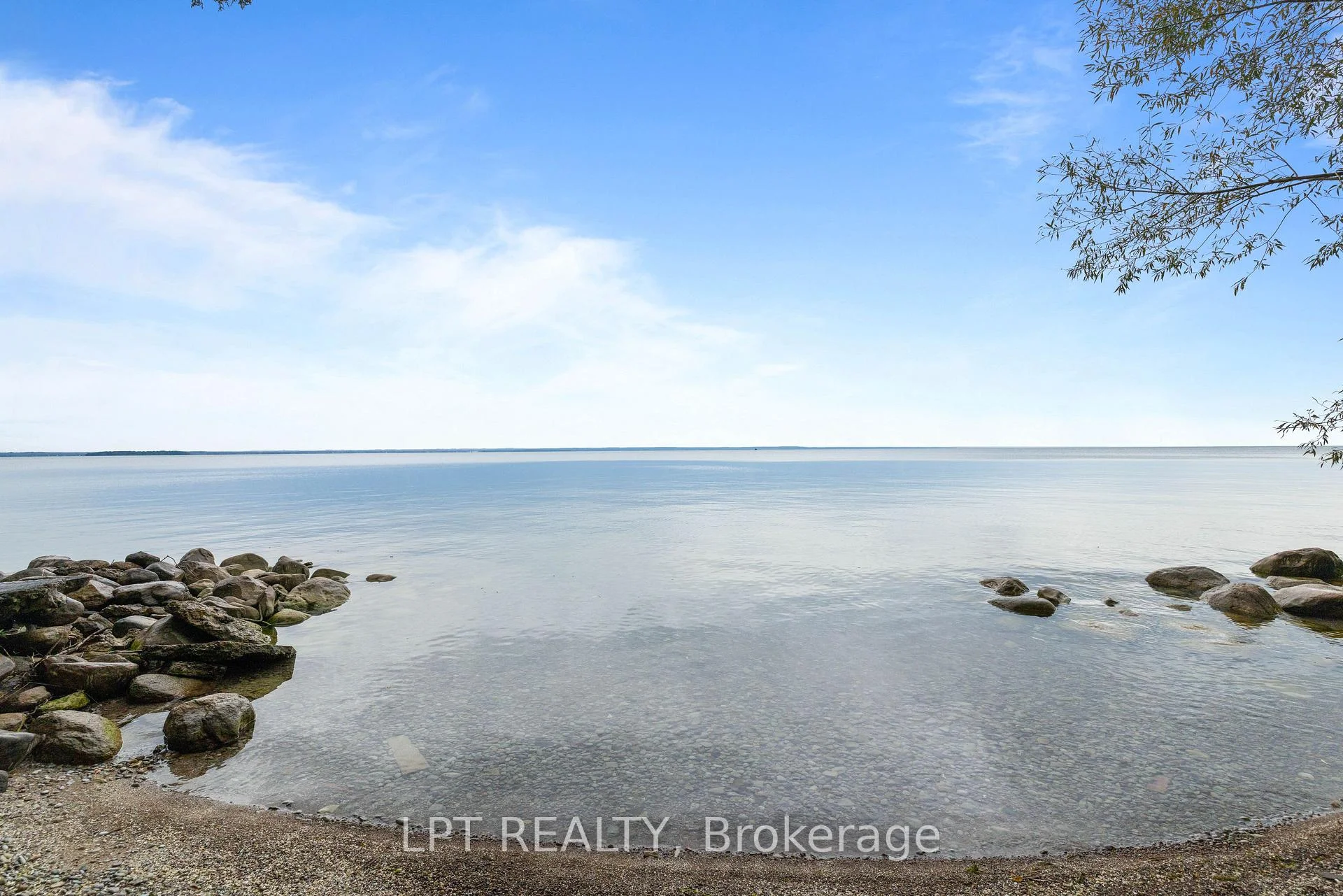 Photo 35 of 549 Lake Drive E, Georgina, Historic Lakeshore Communities — HOMEH