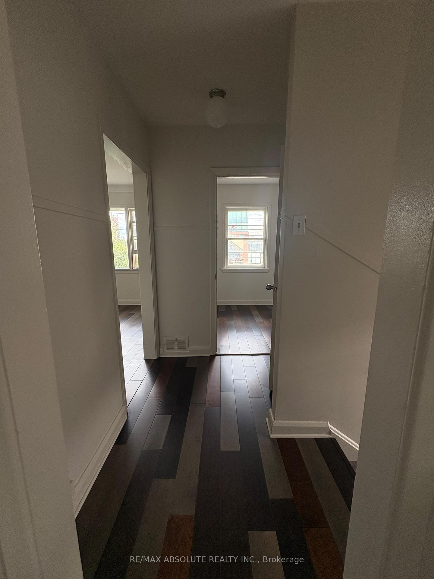 Photo 19 of Unit 2, 4 Holland Avenue, Ottawa, Ottawa West — HOMEH