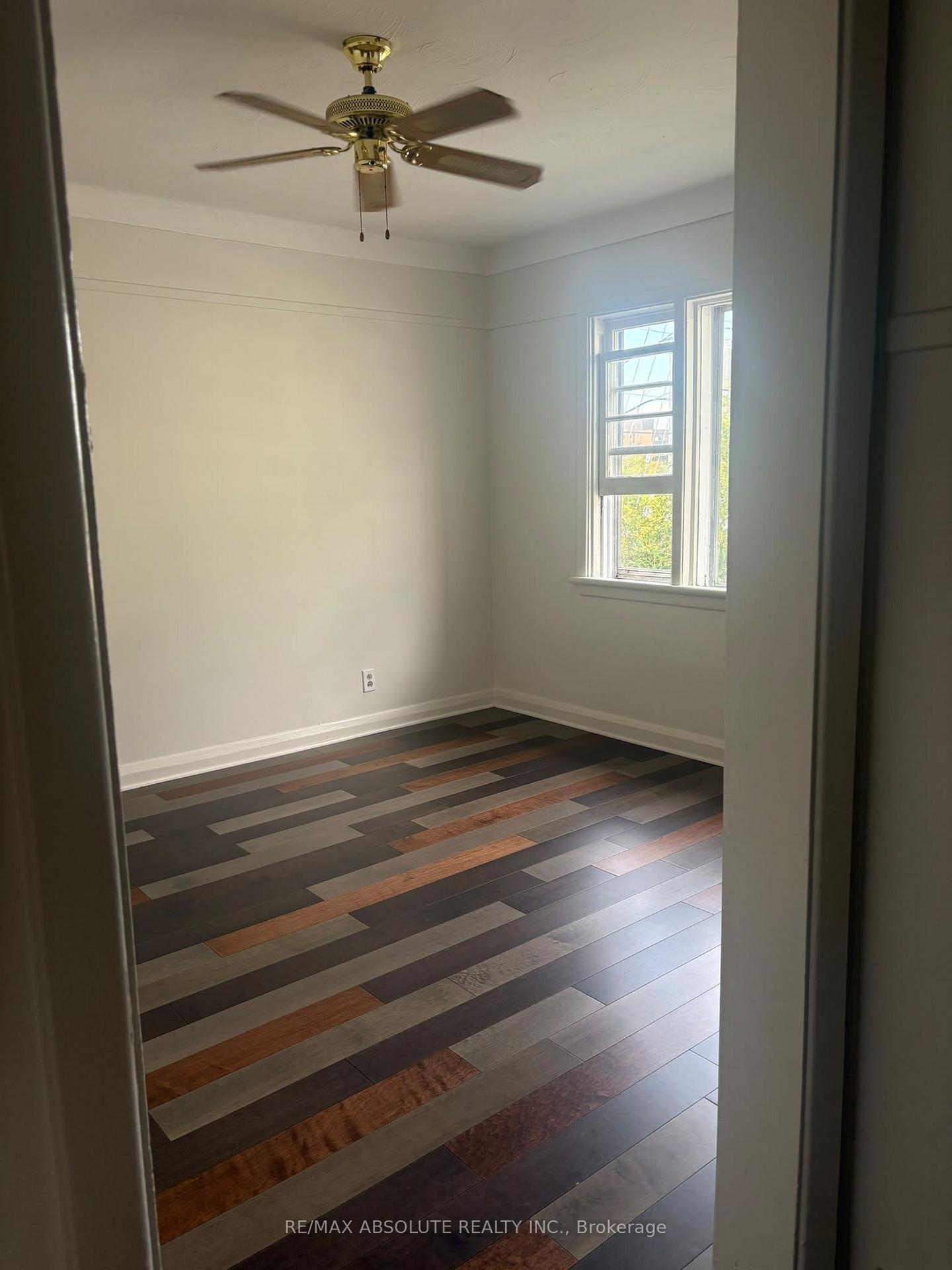Photo 20 of Unit 2, 4 Holland Avenue, Ottawa, Ottawa West — HOMEH