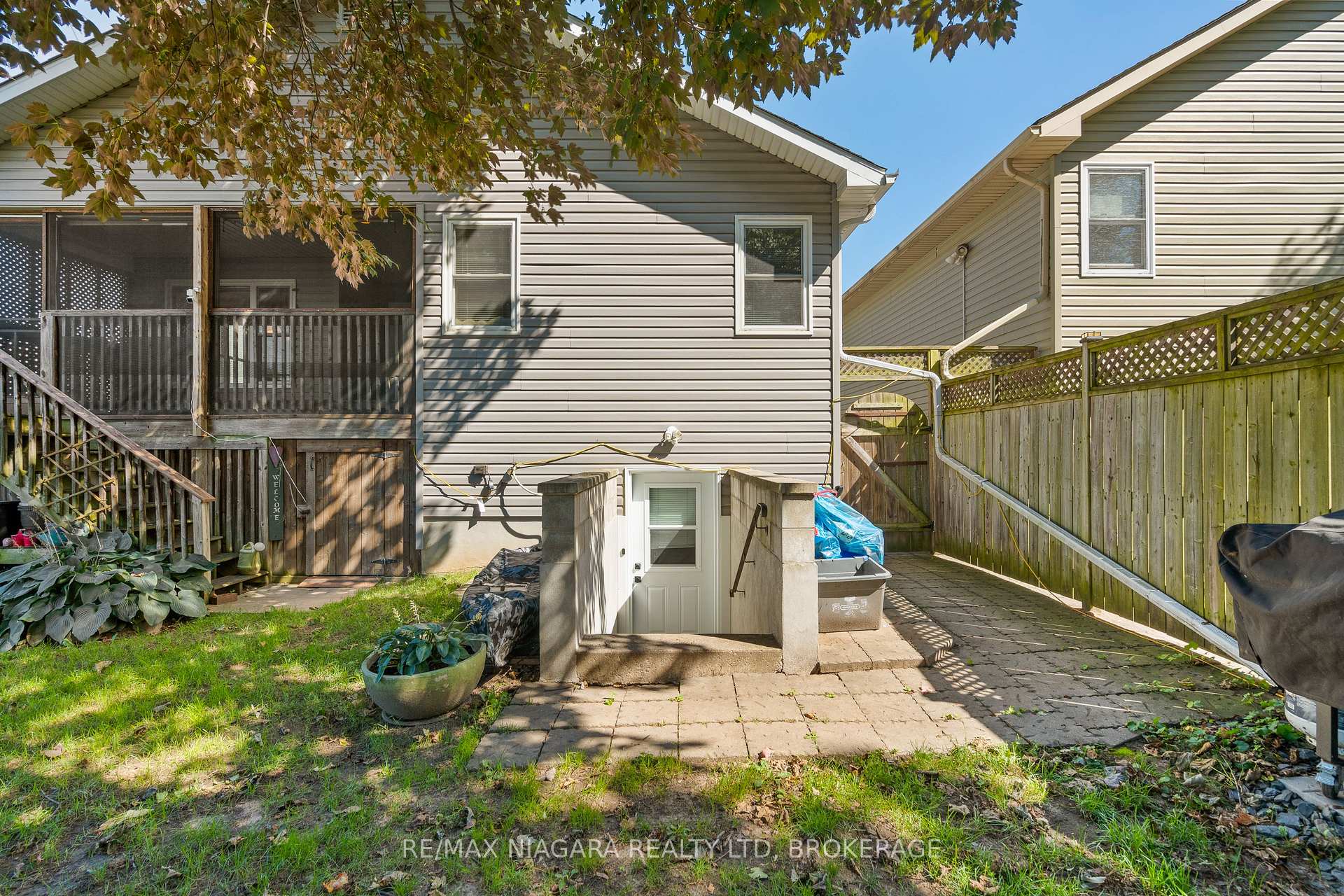 Photo 26 of 5671 Highland Avenue, Niagara Falls, Hospital — HOMEH