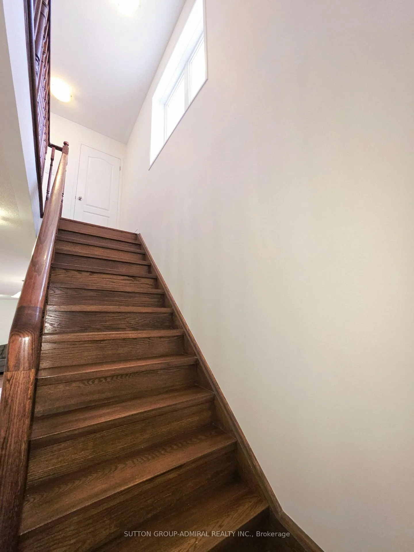 Photo 14 of 1113 Schooling Drive, Oshawa, Taunton — HOMEH