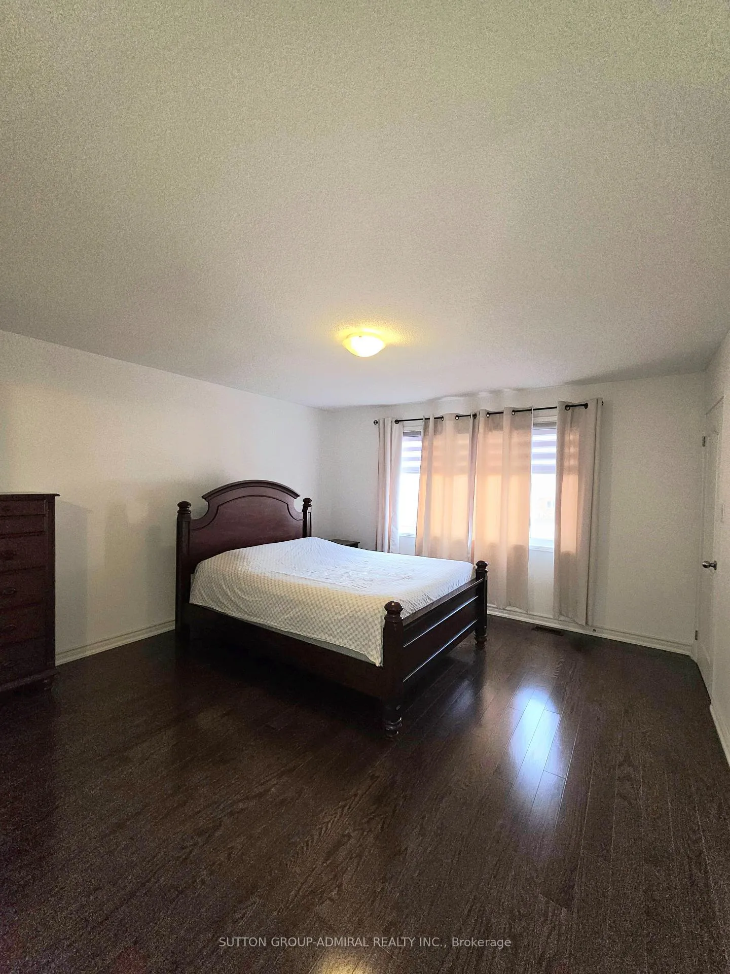 Photo 15 of 1113 Schooling Drive, Oshawa, Taunton — HOMEH